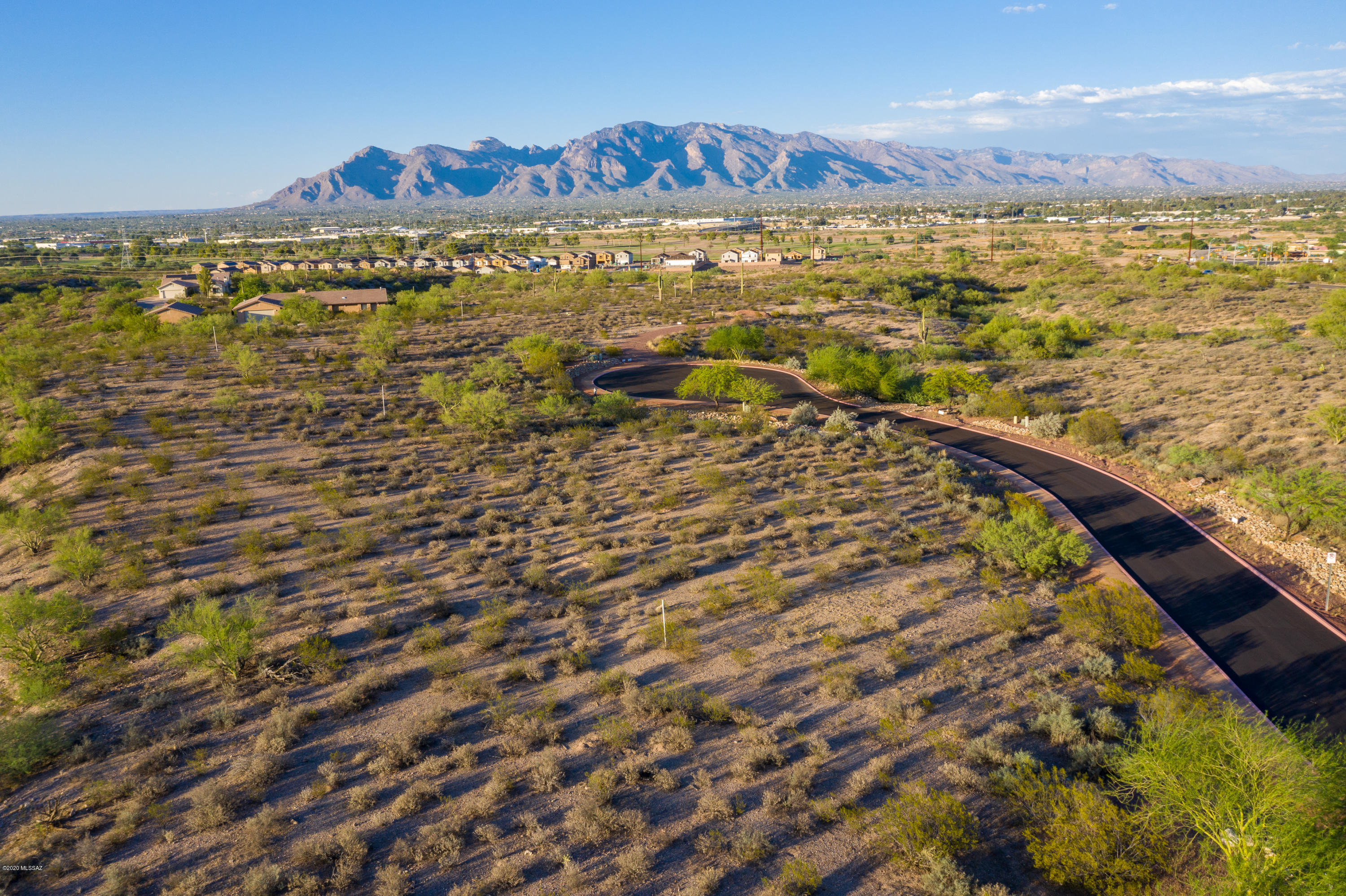 2770 W Black Cloud Court Unit: 6