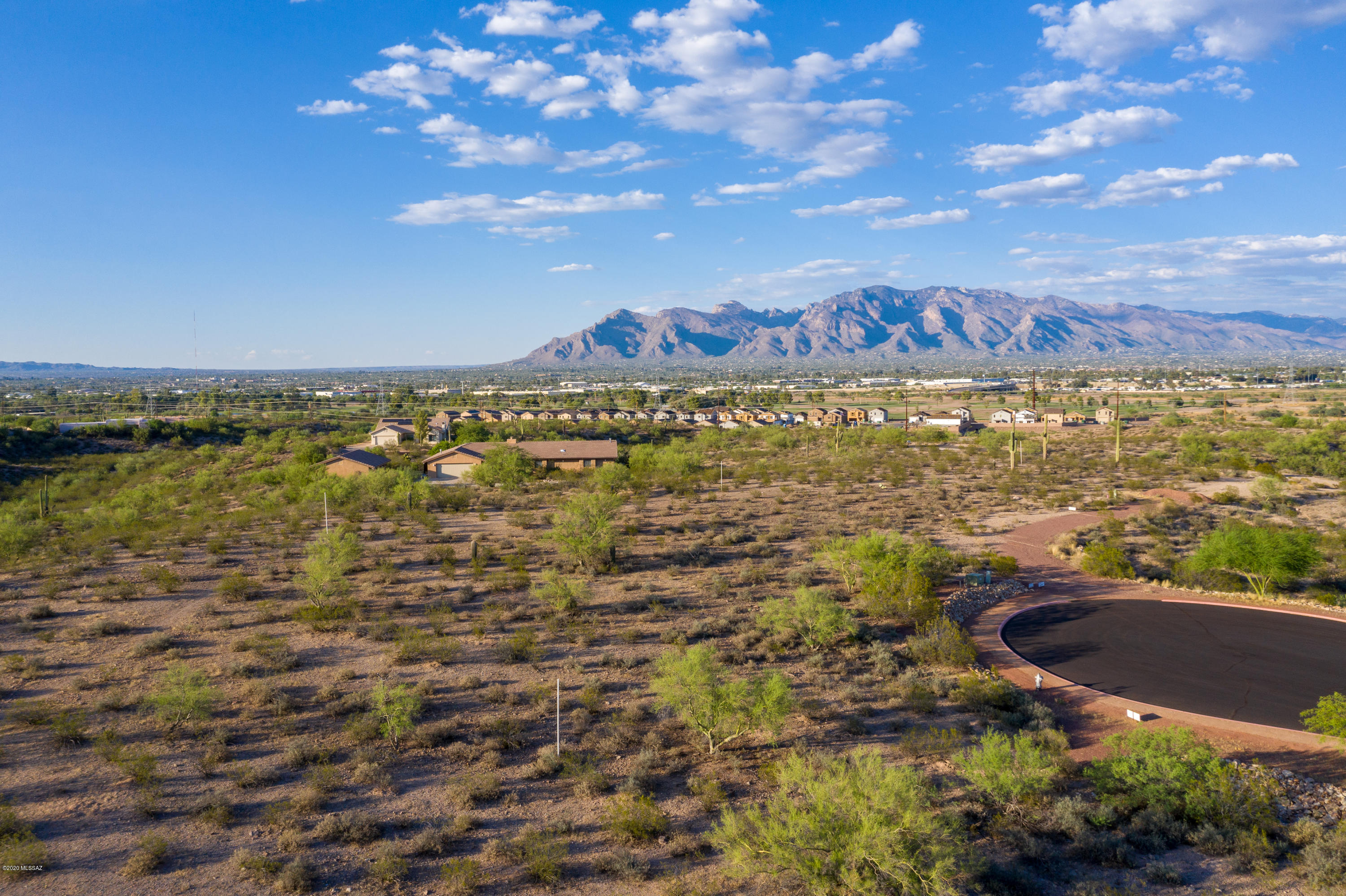 2770 W Black Cloud Court Unit: 6