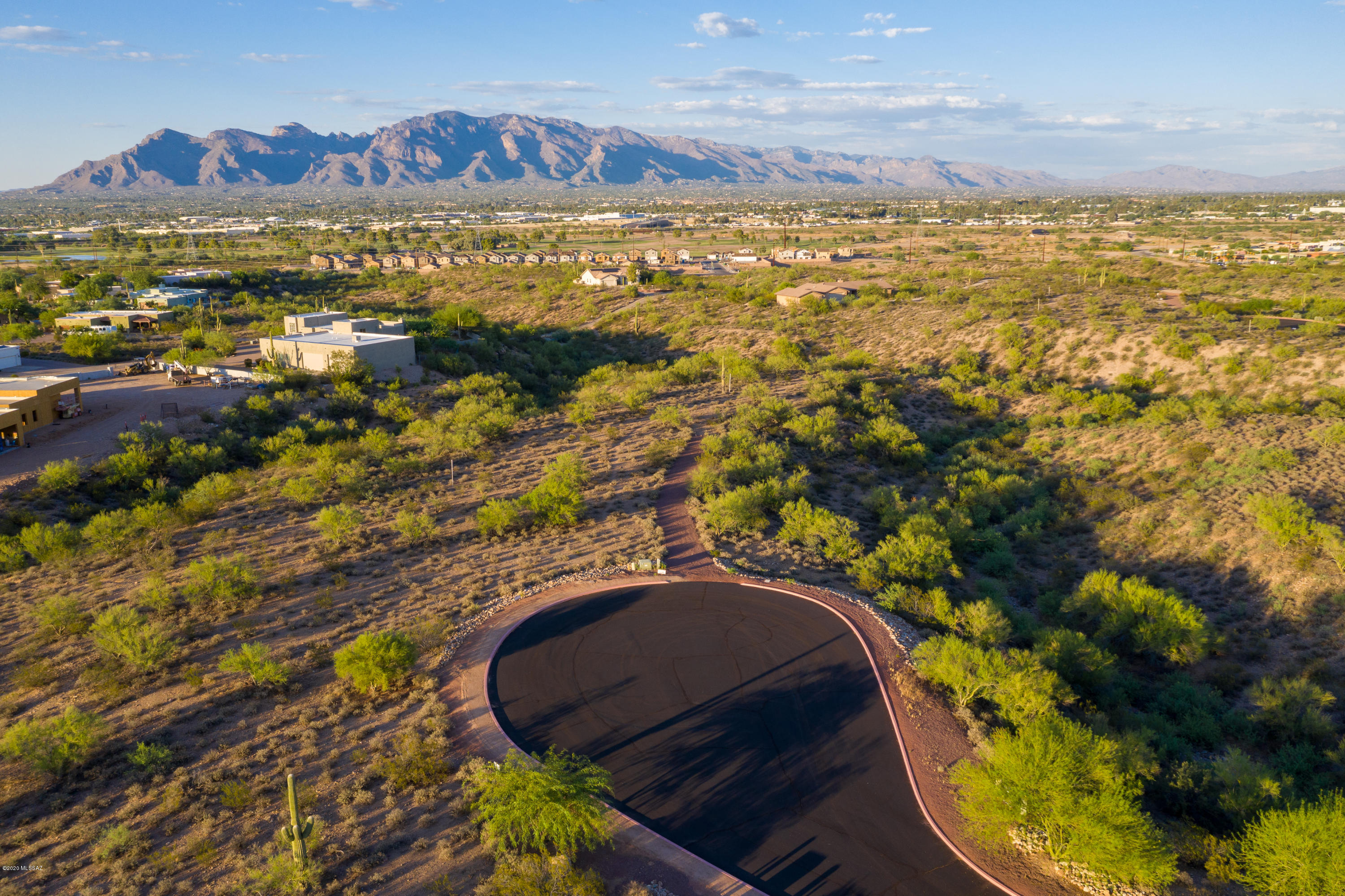 2850 W Black Cloud Court Unit: 10