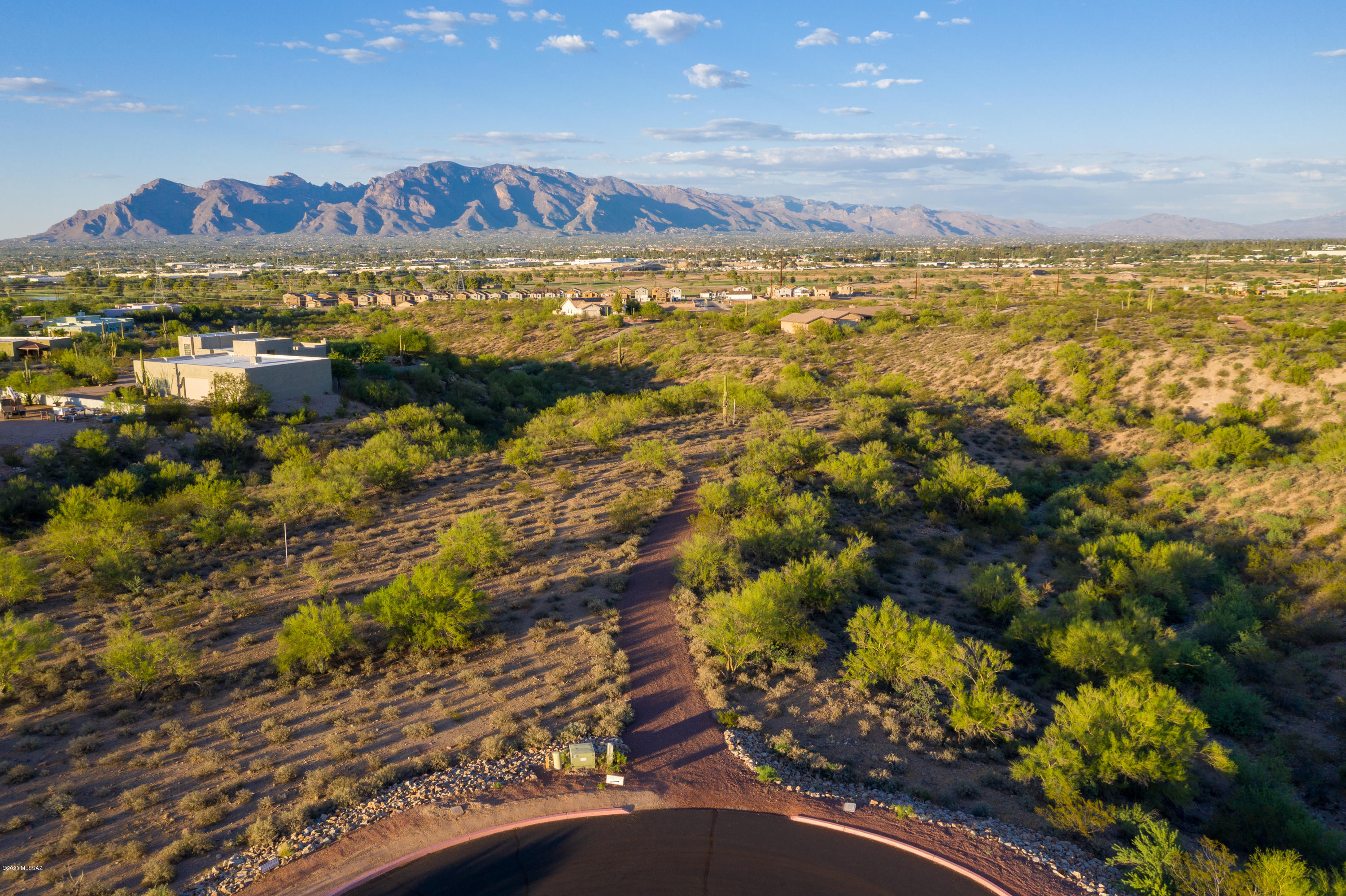 2850 W Black Cloud Court Unit: 10