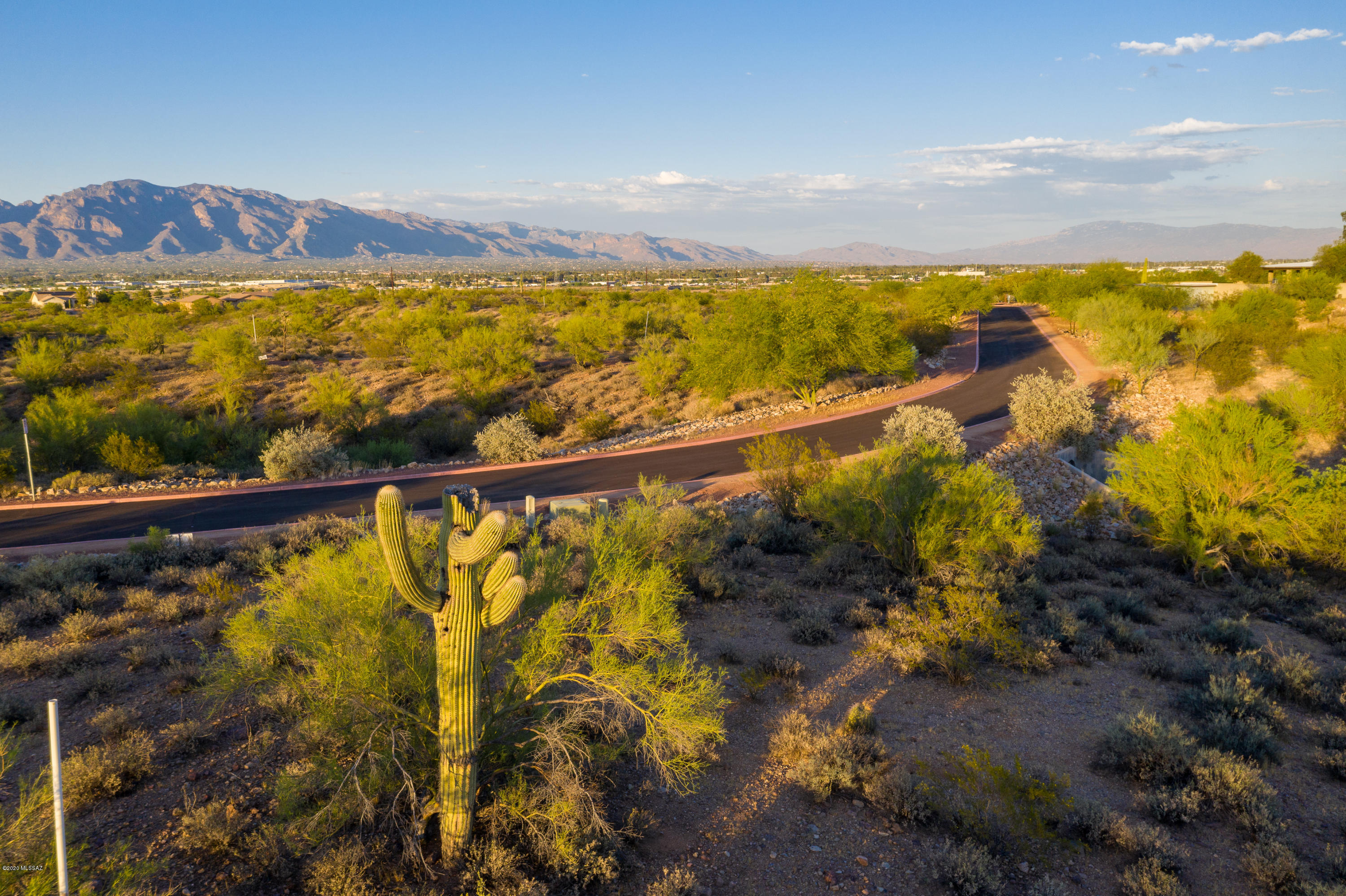 2829 W Black Cloud Court Unit: 14