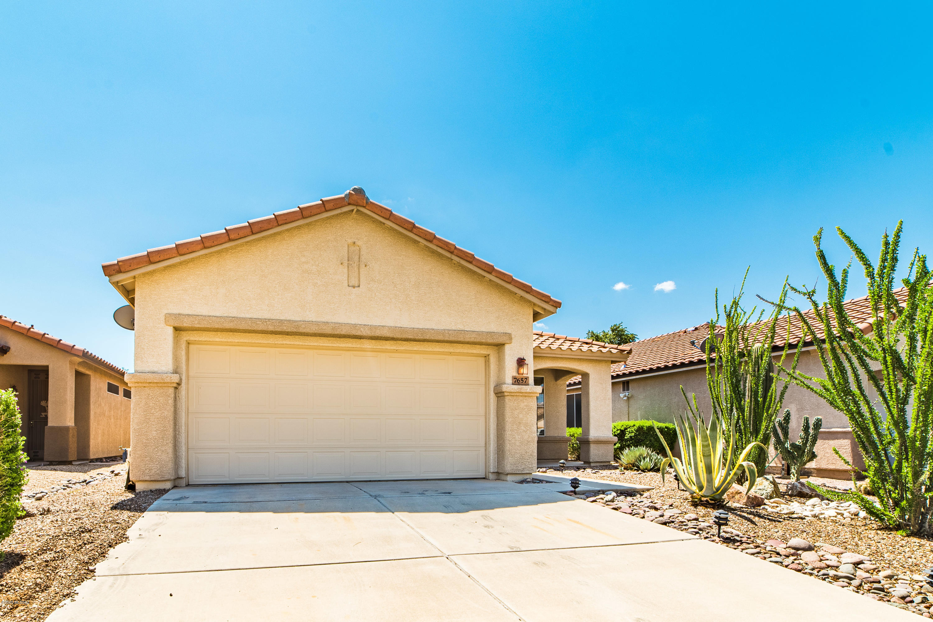 7657 W Amber Ridge Way