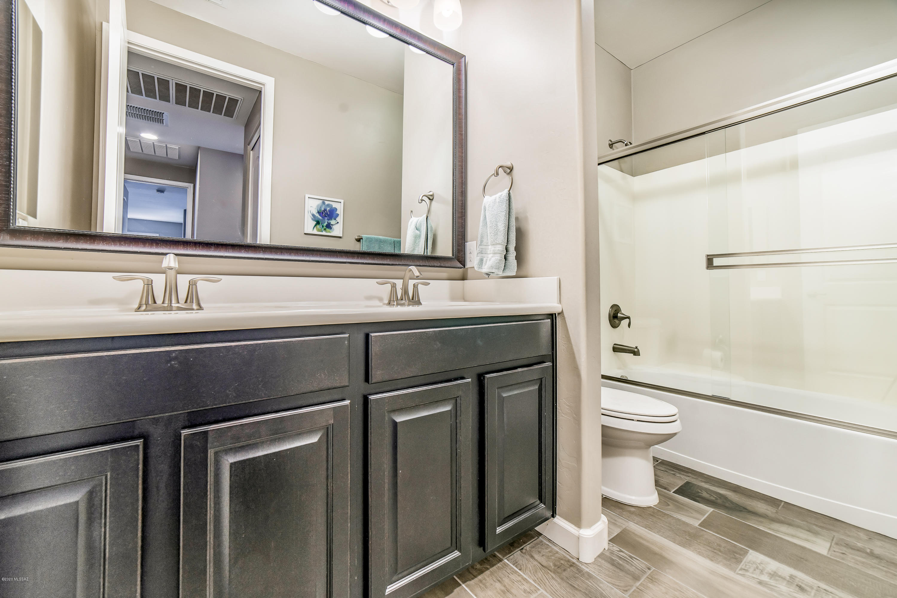 8534 N Gaetano Loop