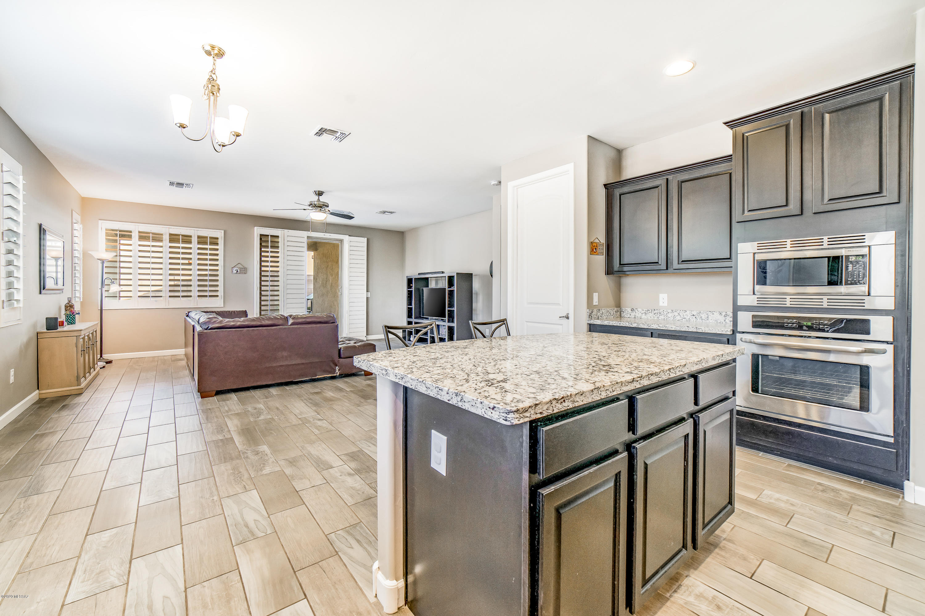 8534 N Gaetano Loop