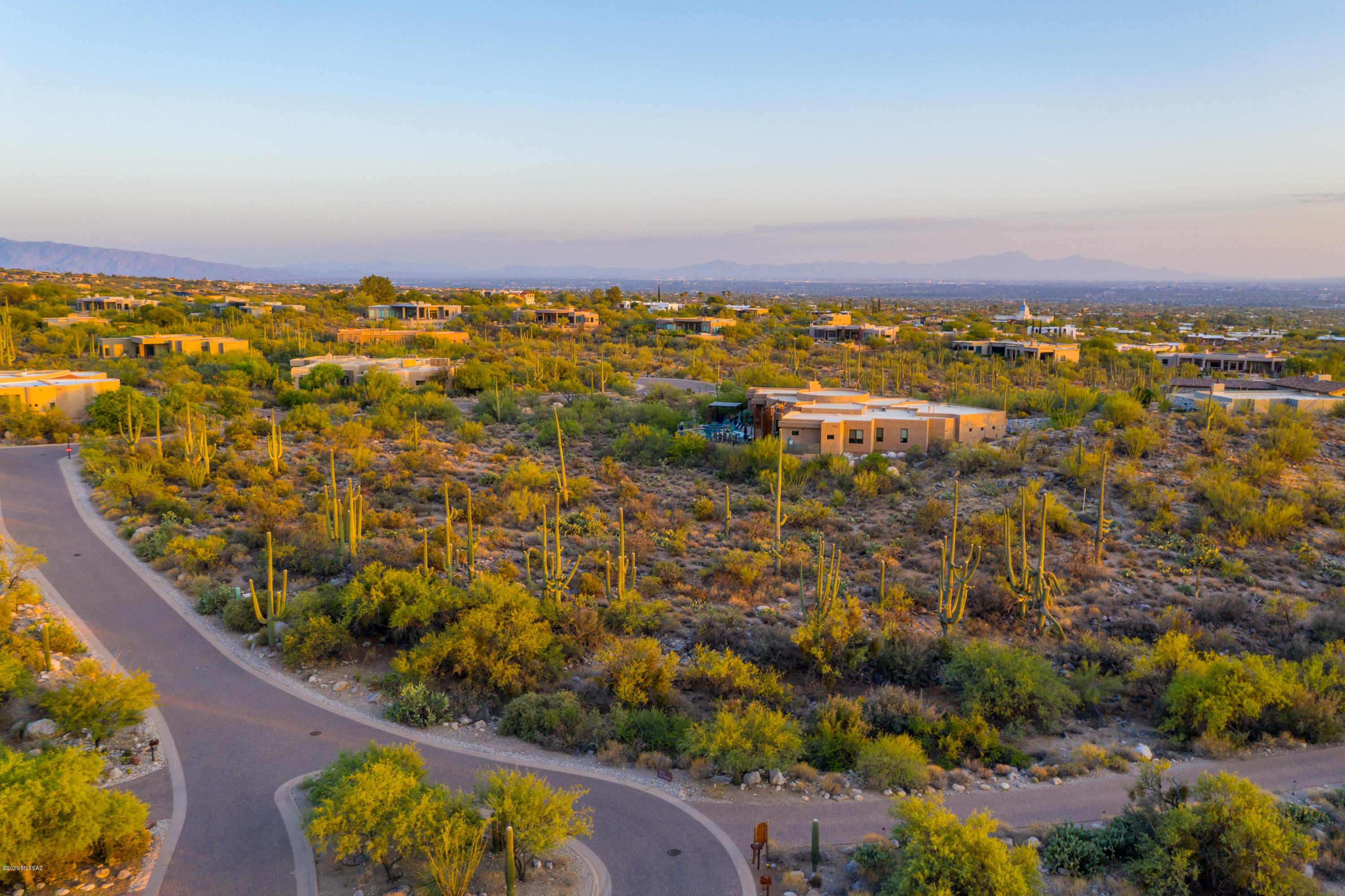 1496 E Canyon Spring Court Unit: 233
