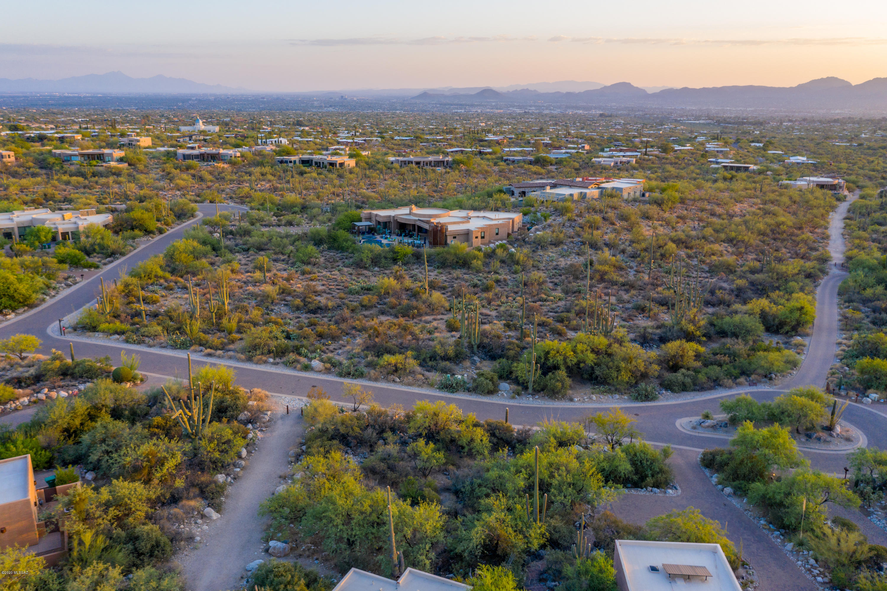 1496 E Canyon Spring Court Unit: 233