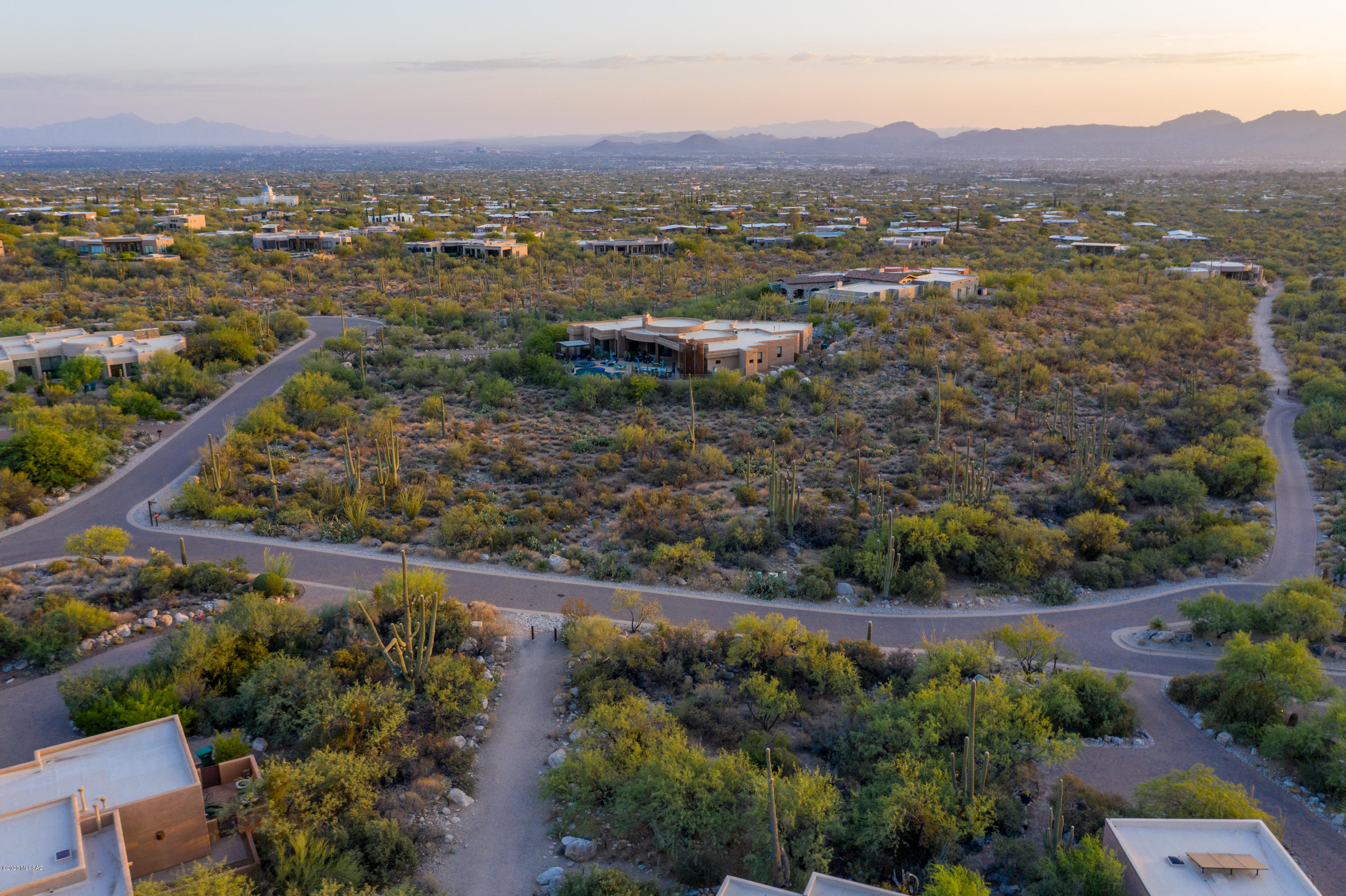 1496 E Canyon Spring Court Unit: 233