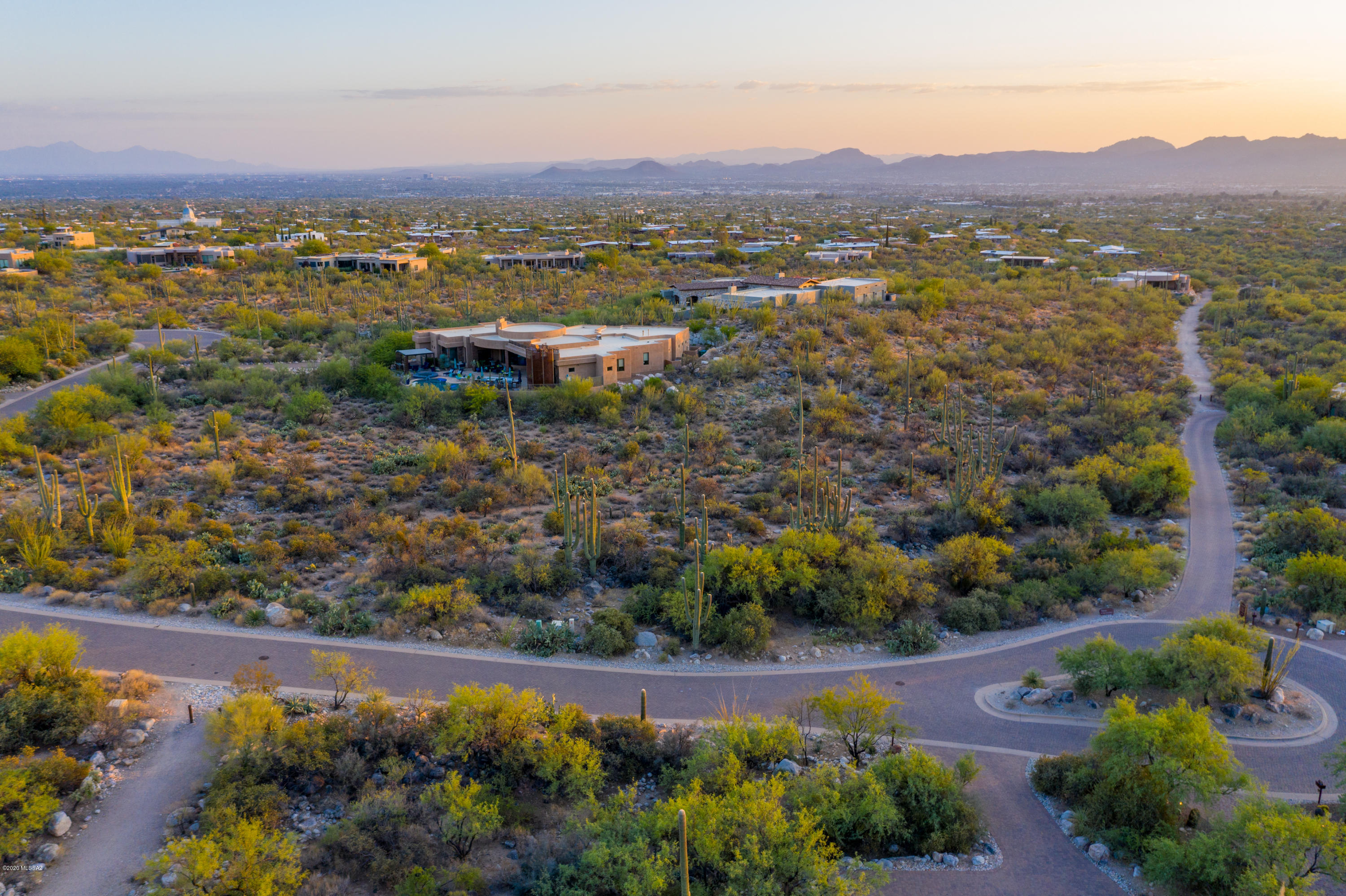 1496 E Canyon Spring Court Unit: 233