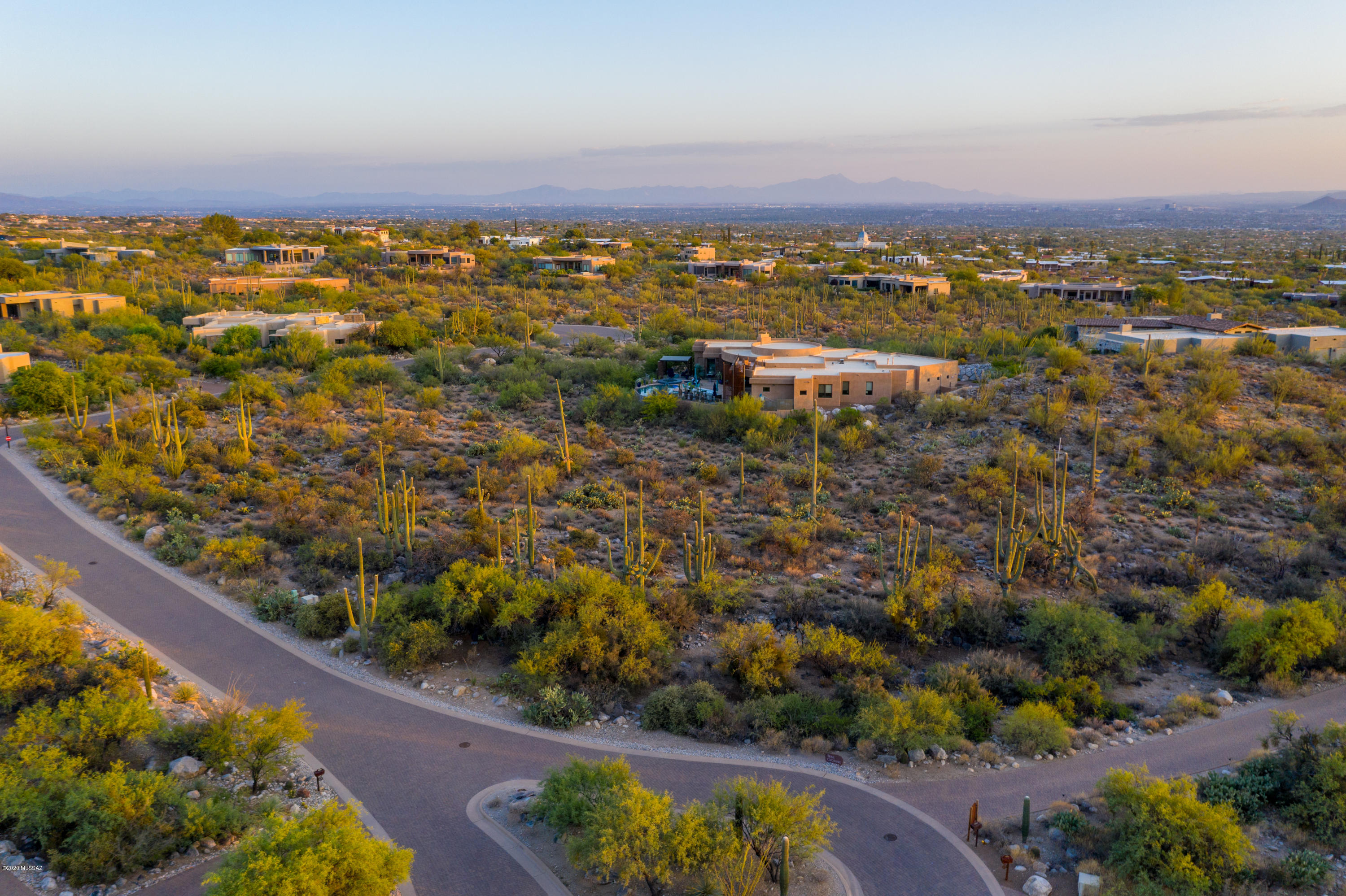 1496 E Canyon Spring Court Unit: 233