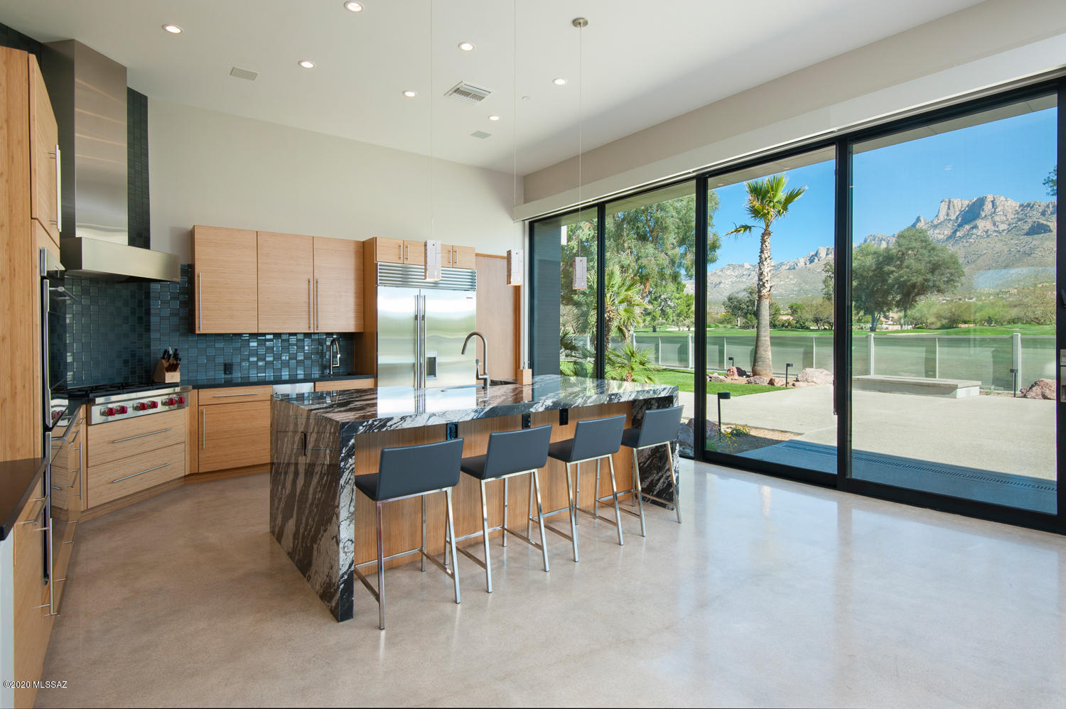 75 W Oro Valley Drive