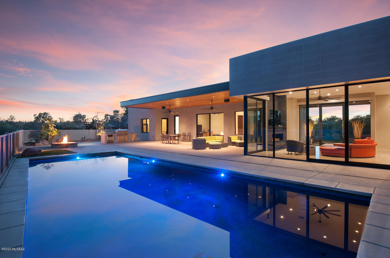 75 W Oro Valley Drive