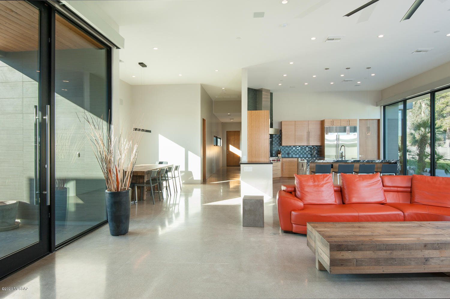 75 W Oro Valley Drive