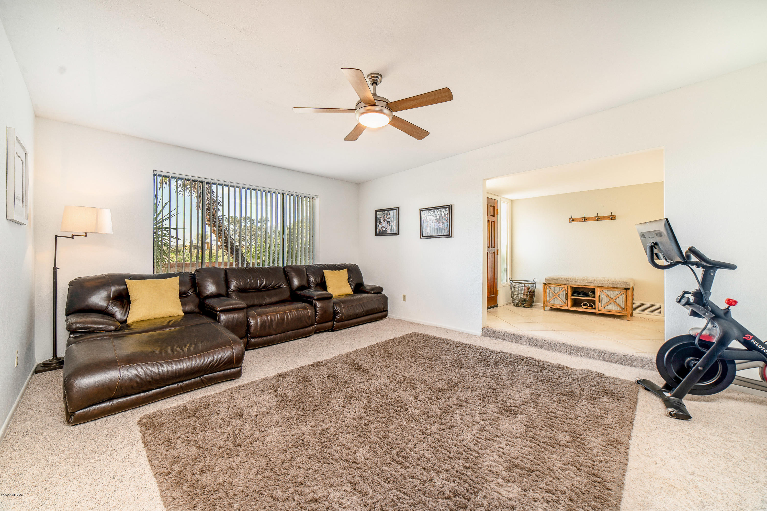 5960 N Camino Esquina