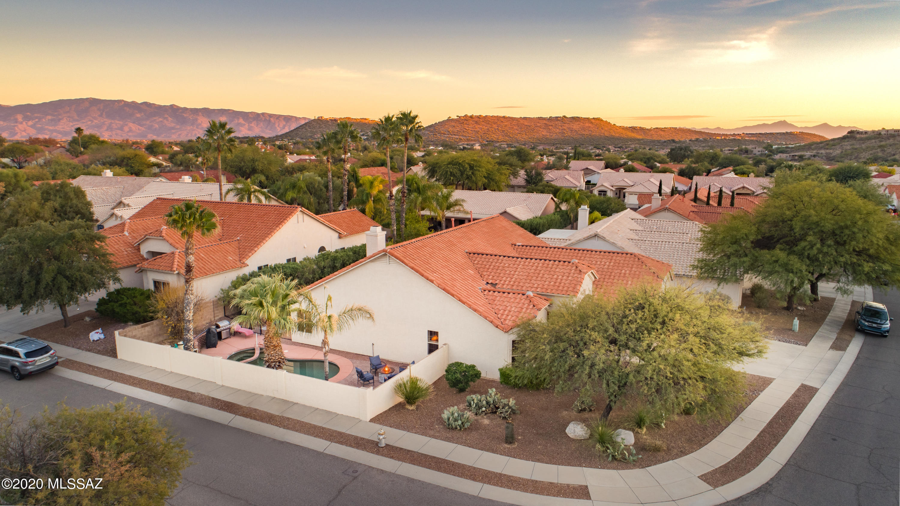 5440 N Ventana Vista Road