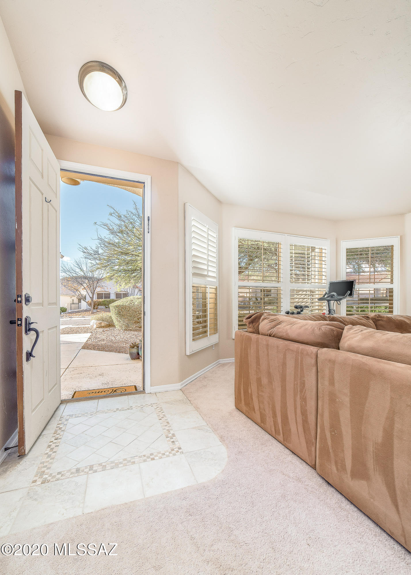 5440 N Ventana Vista Road