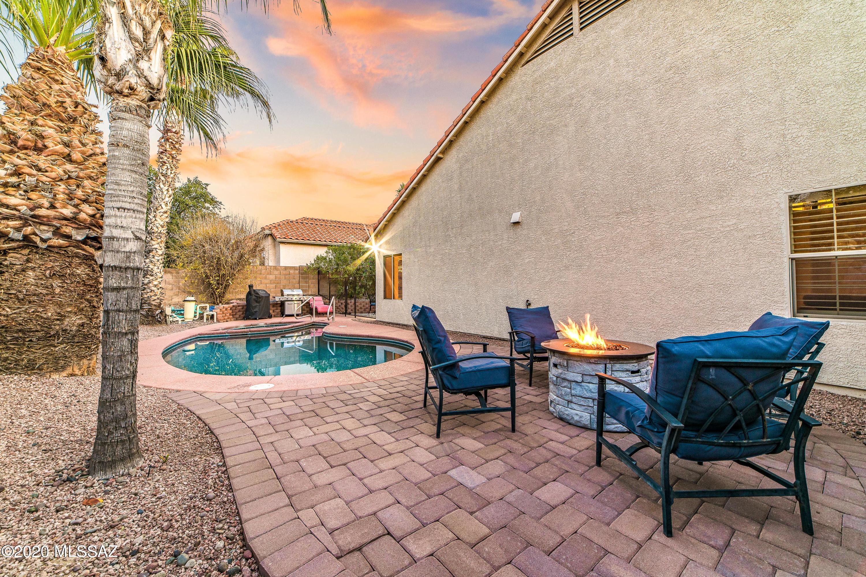 5440 N Ventana Vista Road