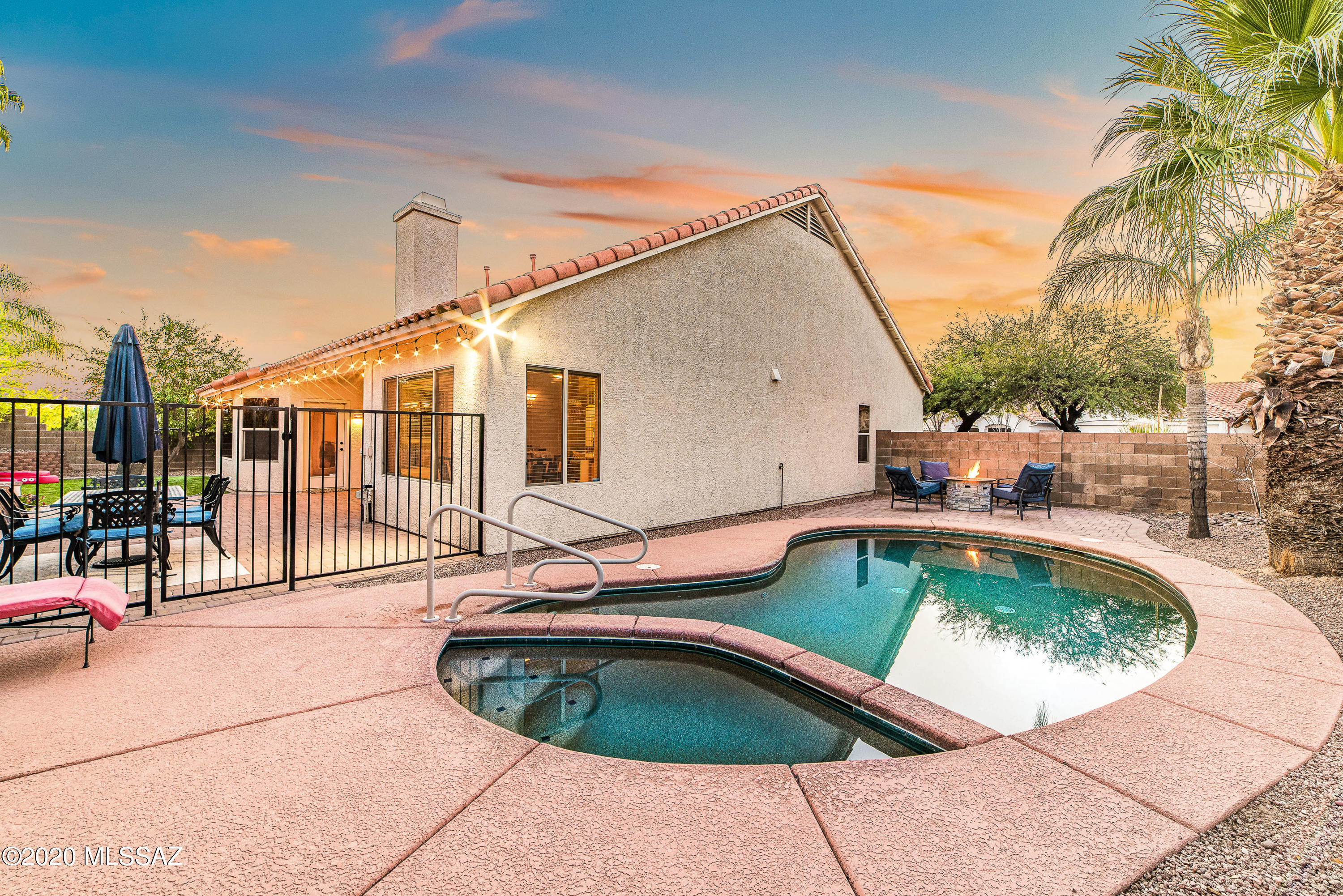 5440 N Ventana Vista Road