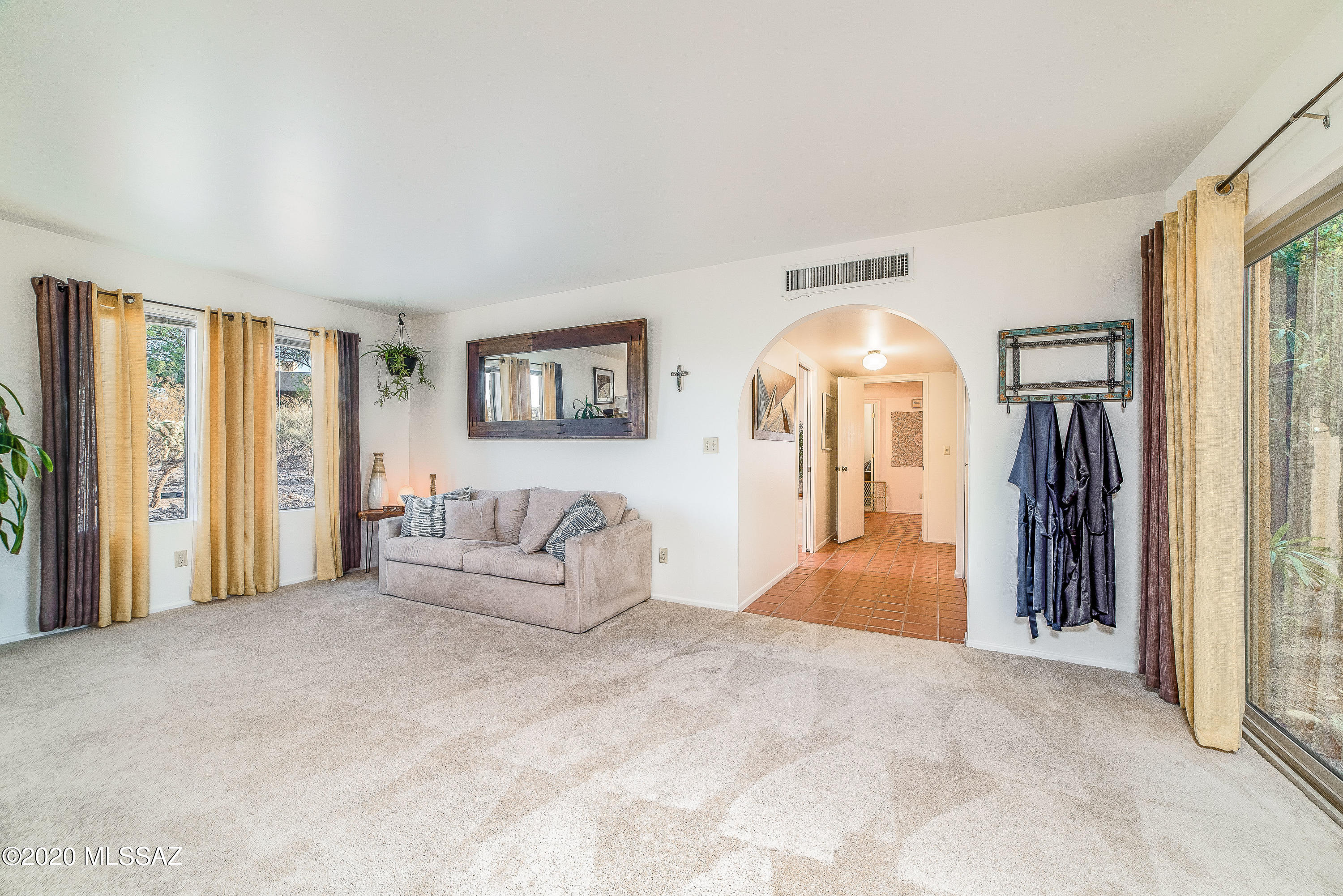 4400 N Placita Gacela