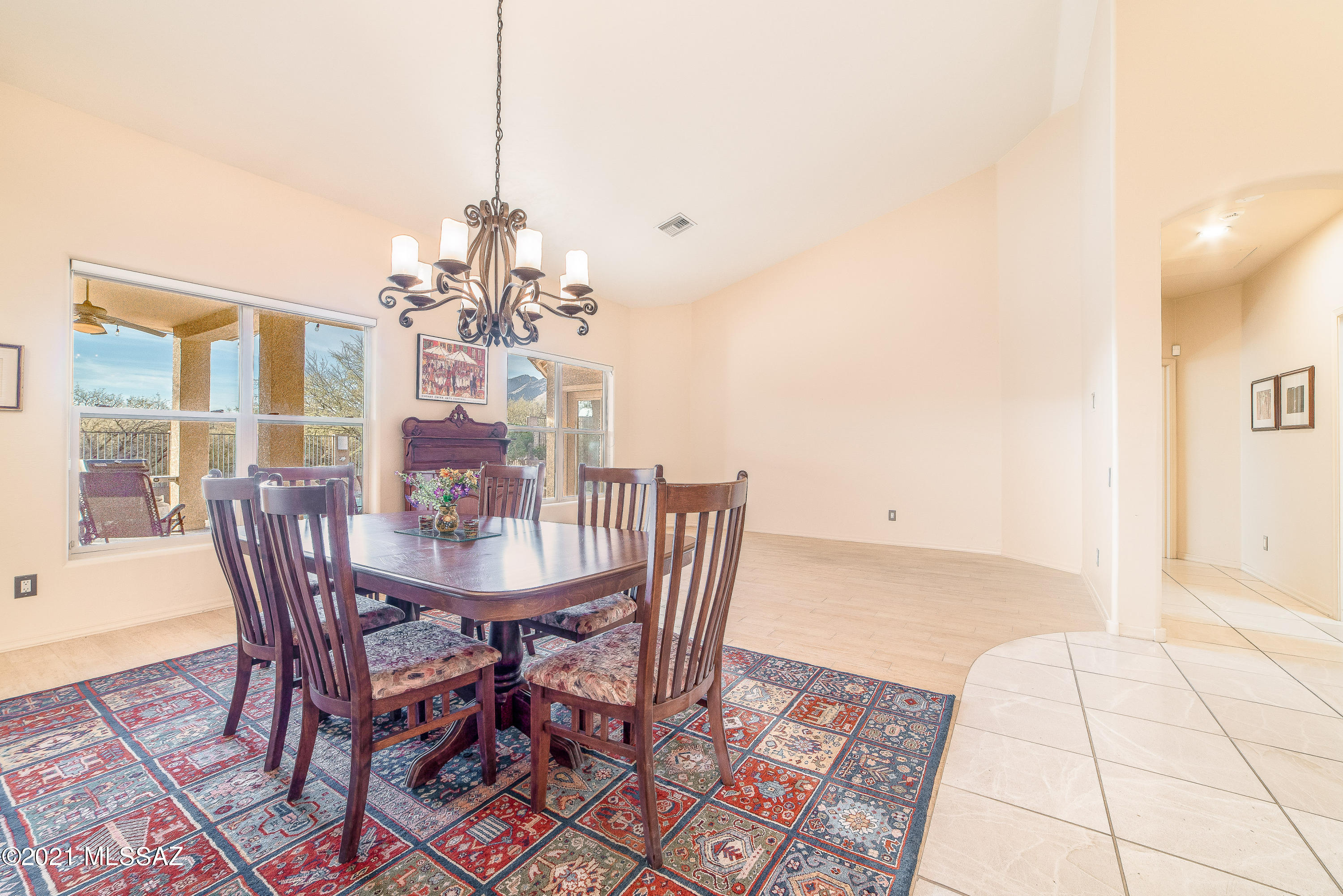 5425 N Ventana Vista Road
