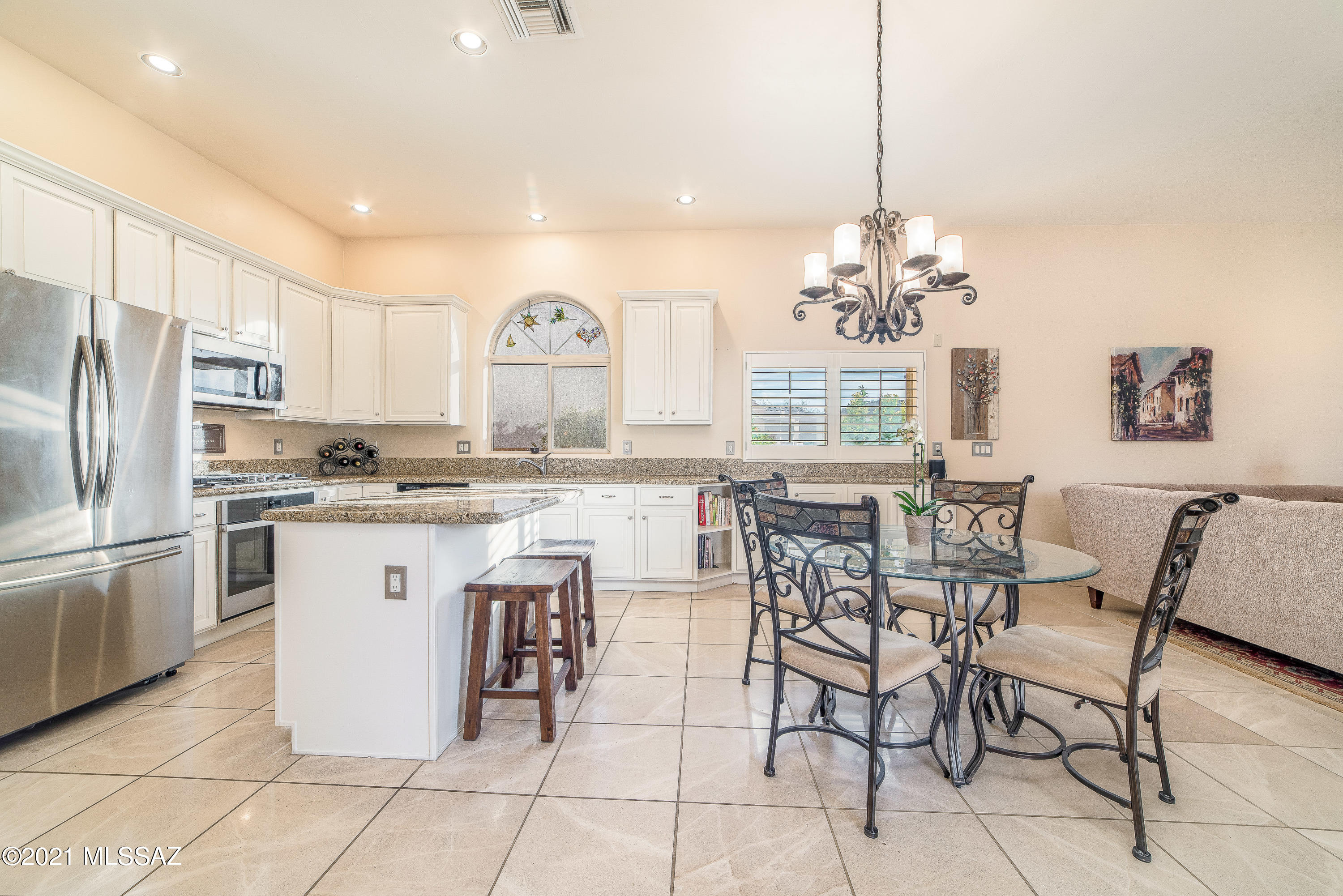 5425 N Ventana Vista Road