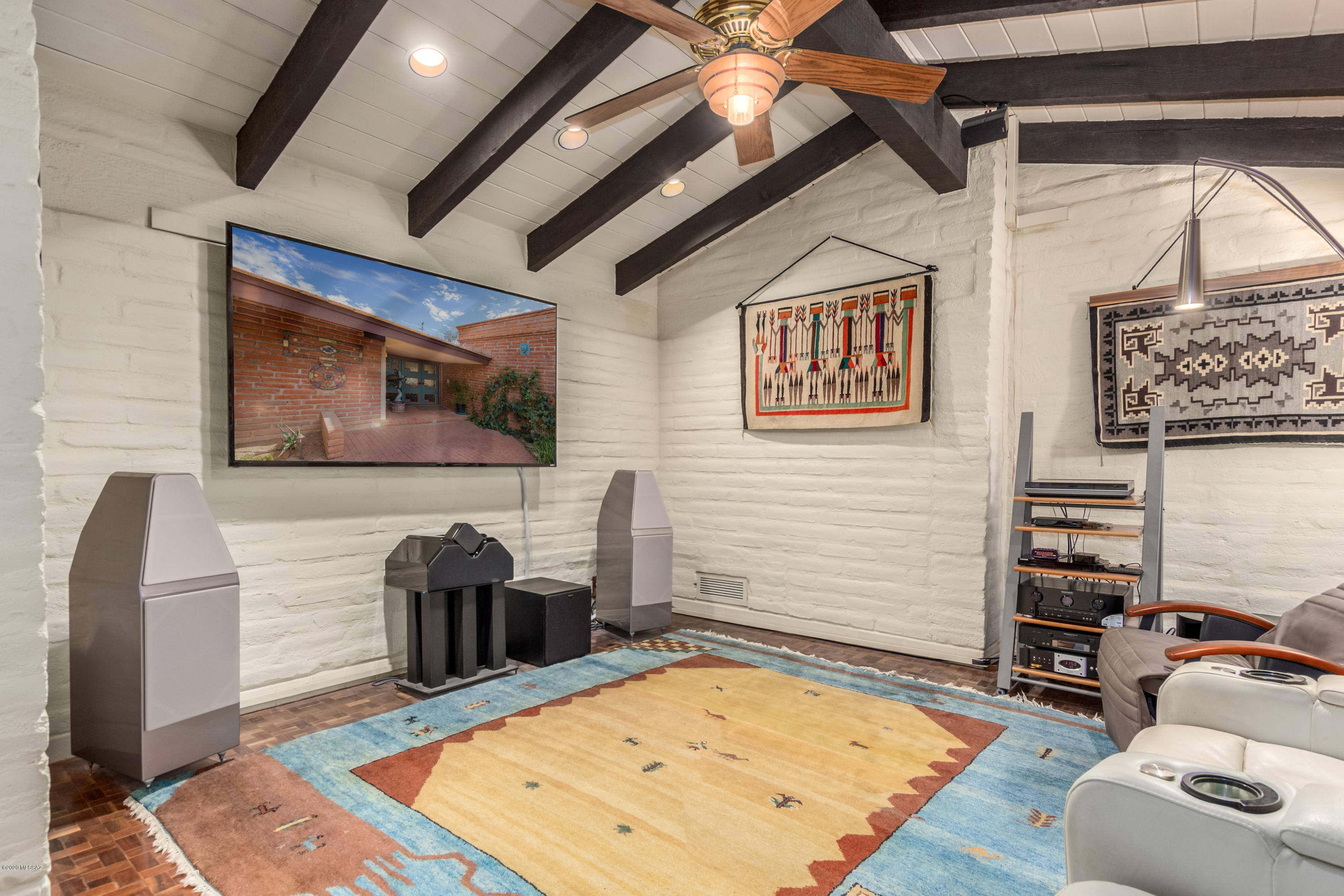 4750 N Camino Corto