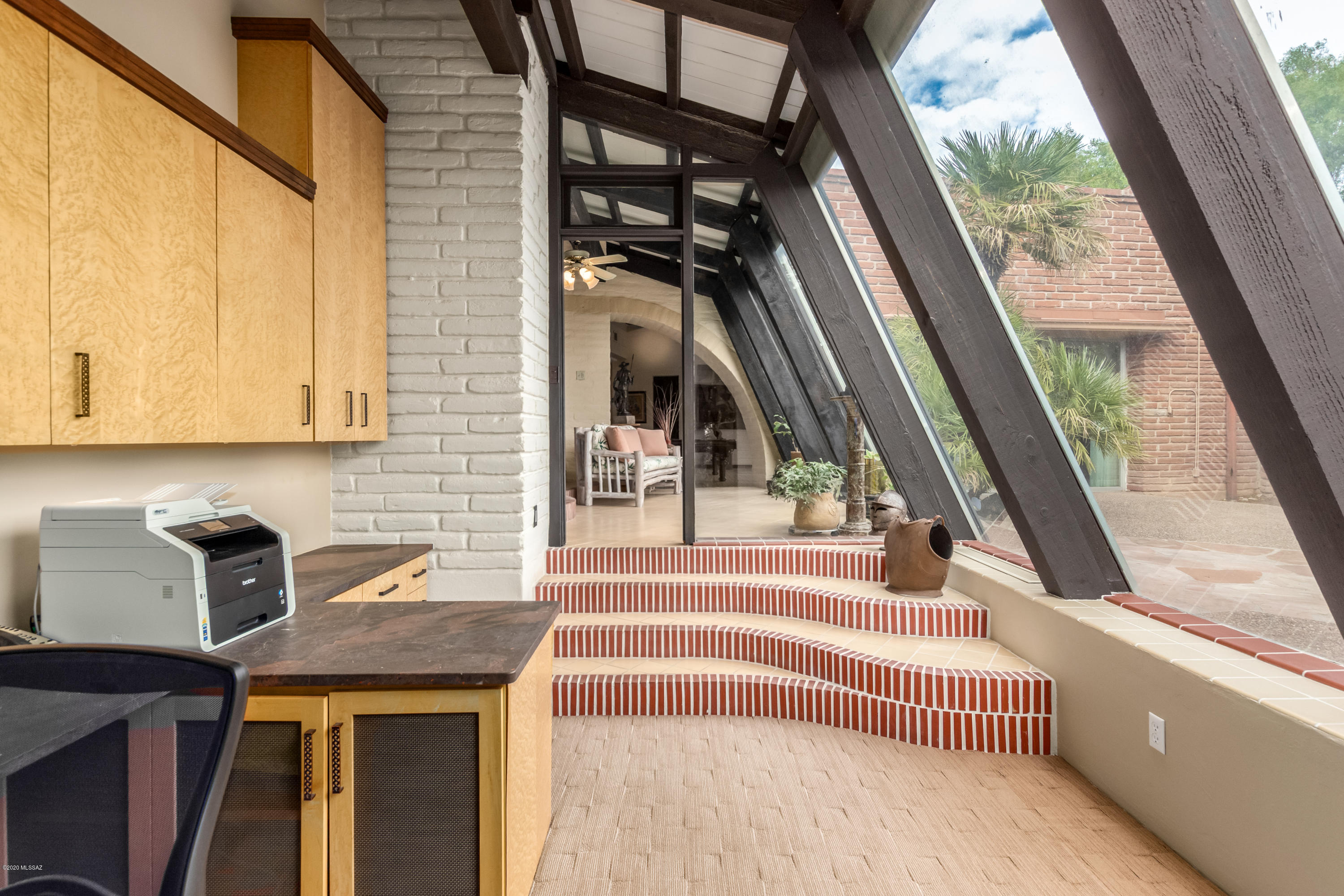 4750 N Camino Corto