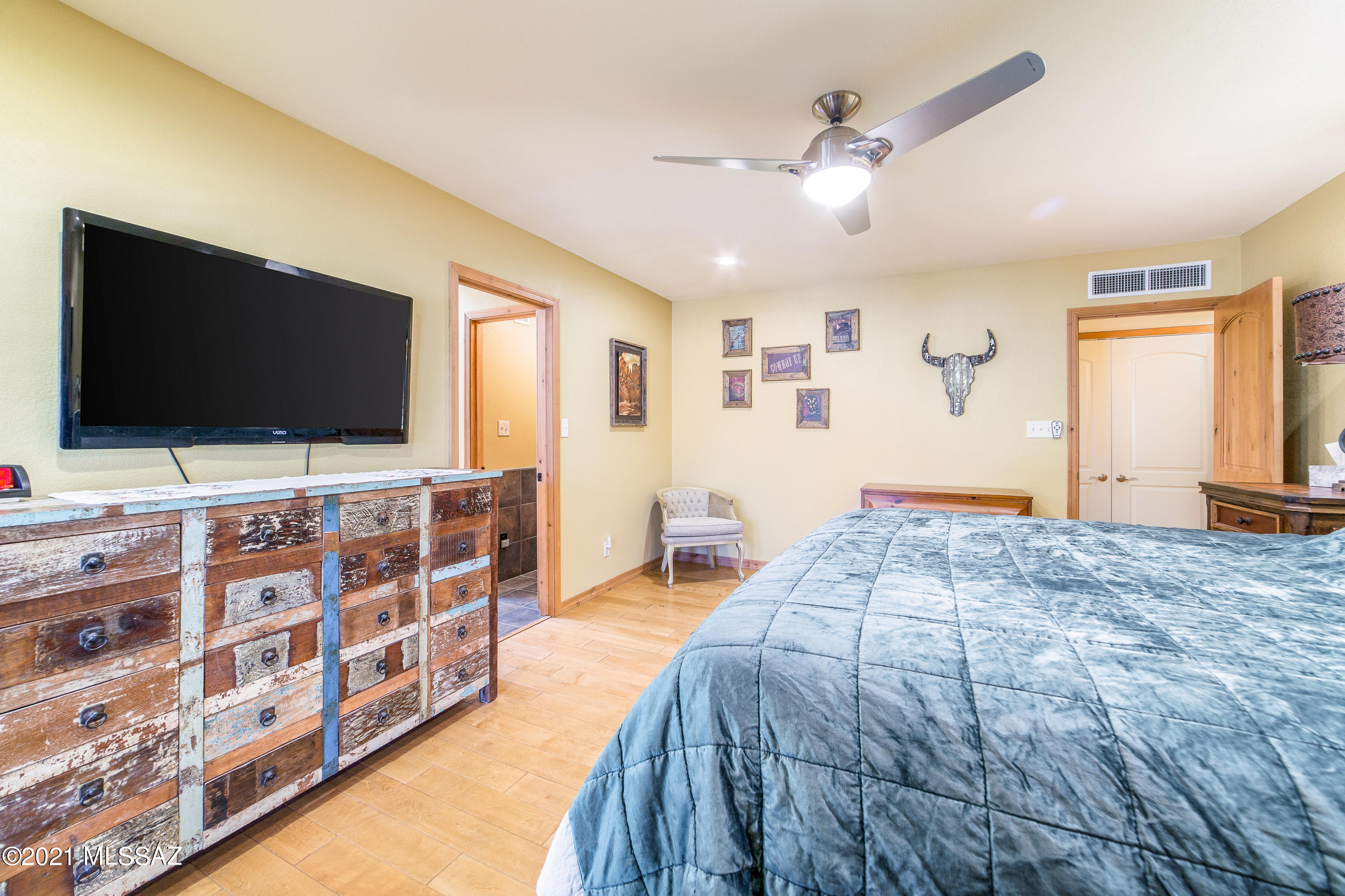 8251 E Big Horn Trail