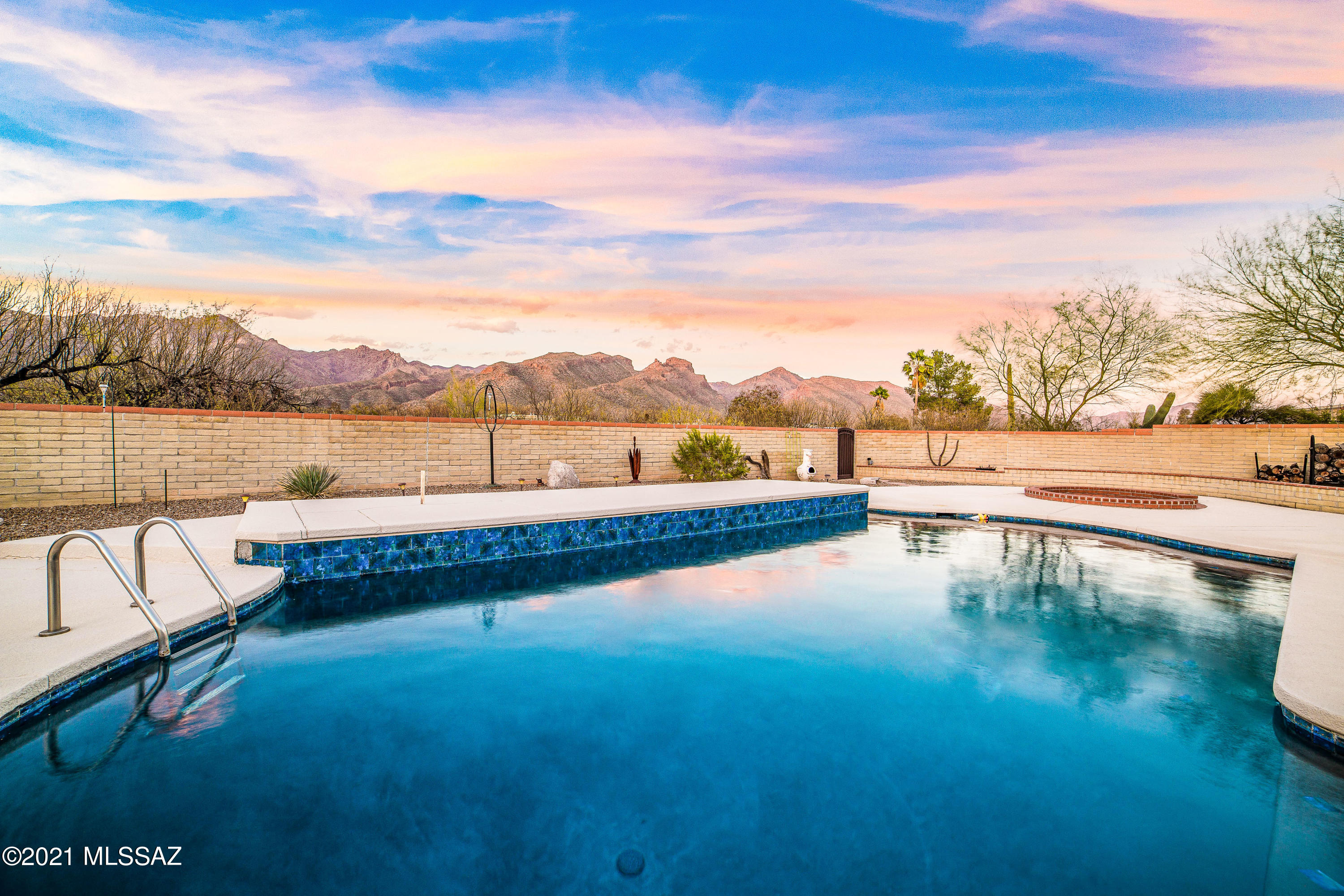 8251 E Big Horn Trail