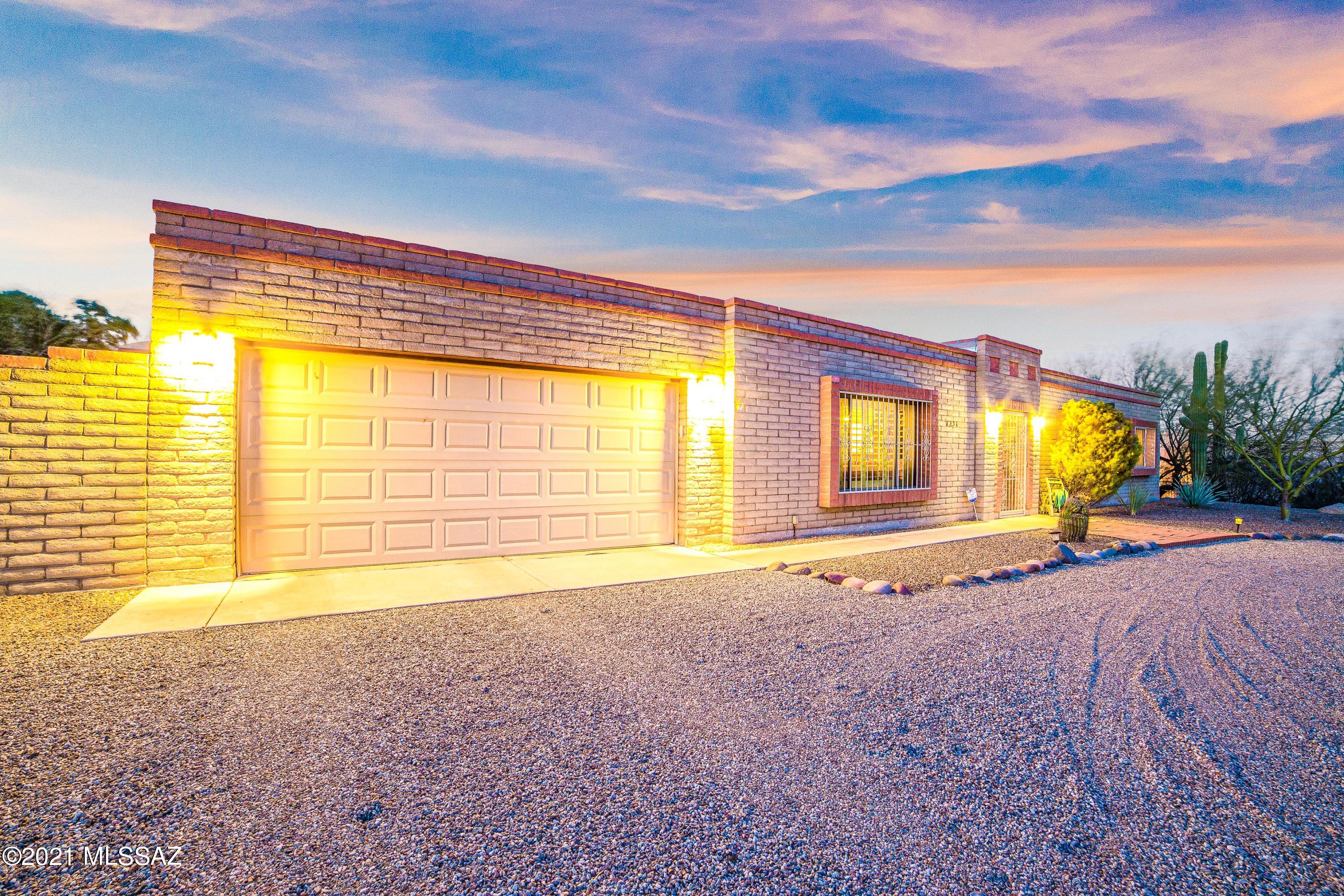 8251 E Big Horn Trail