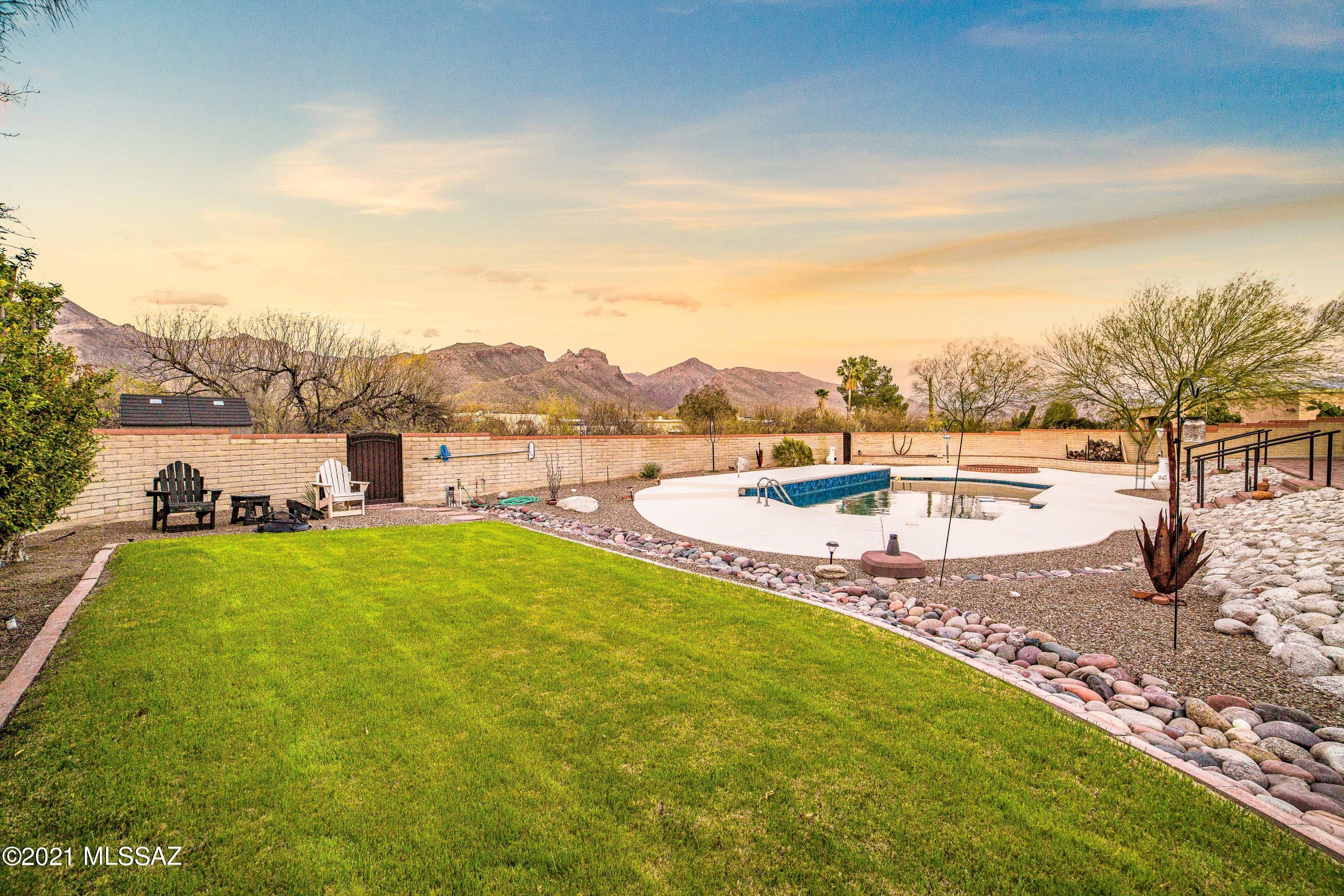 8251 E Big Horn Trail