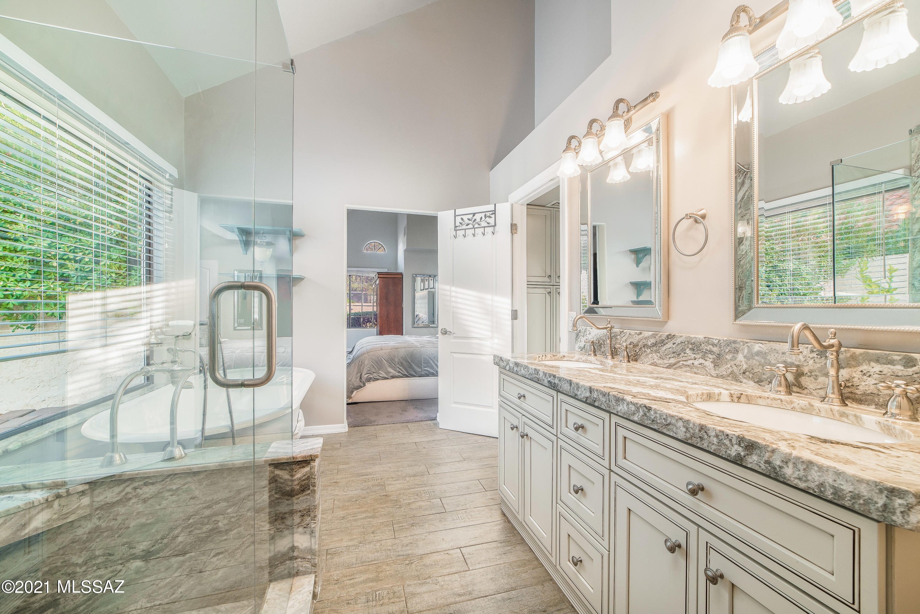 10930 St Georges Loop