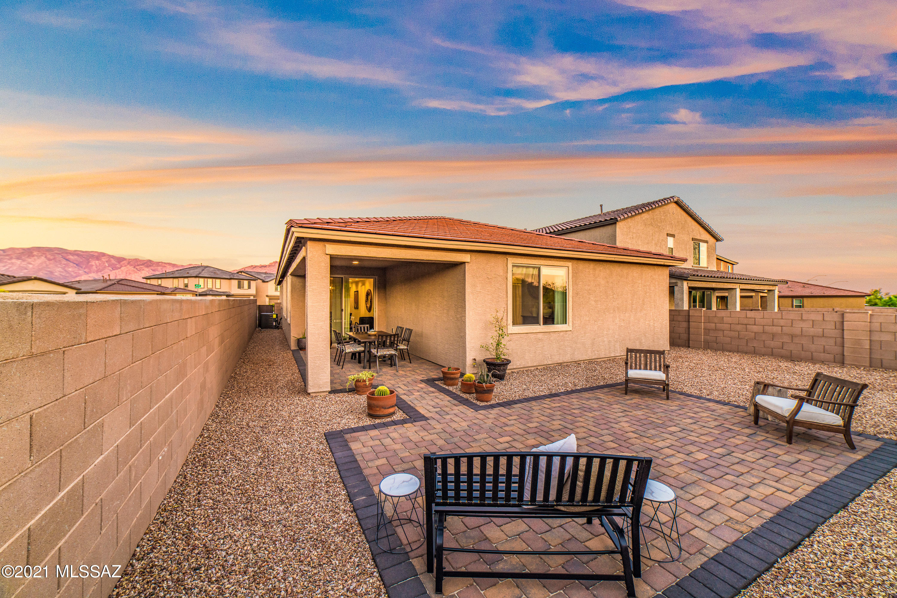 12873 N Oakhurst Loop