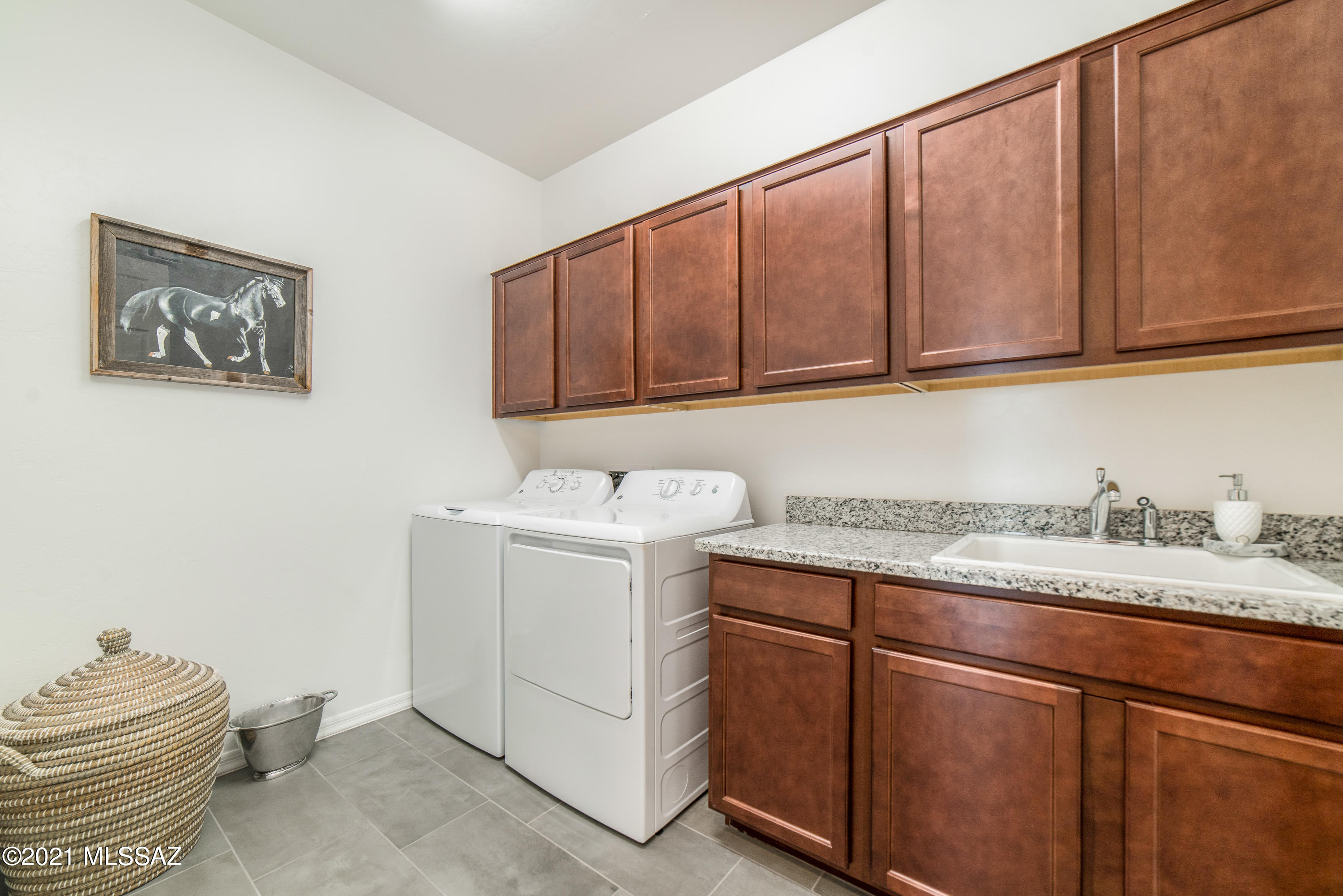 12873 N Oakhurst Loop