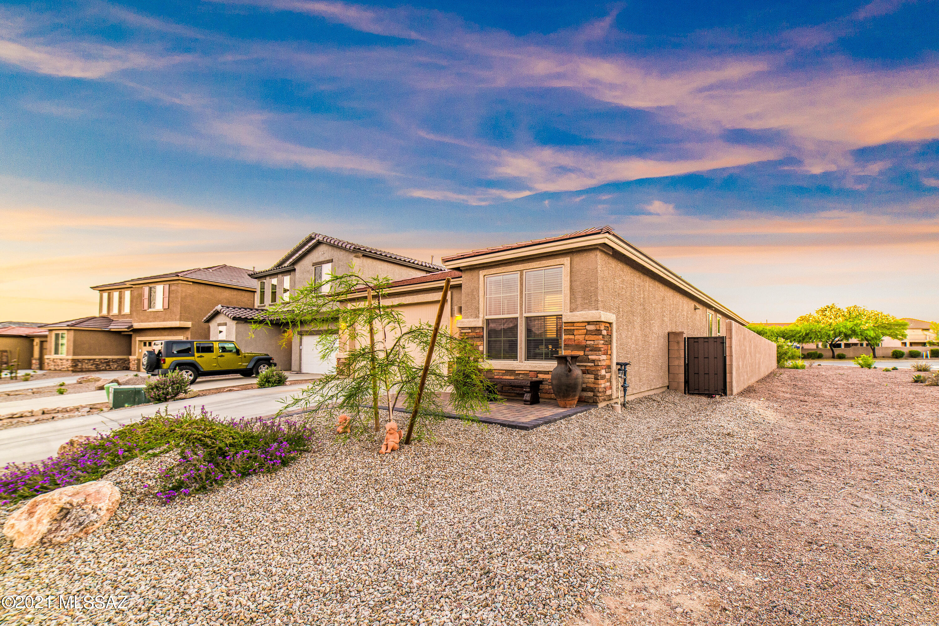 12873 N Oakhurst Loop