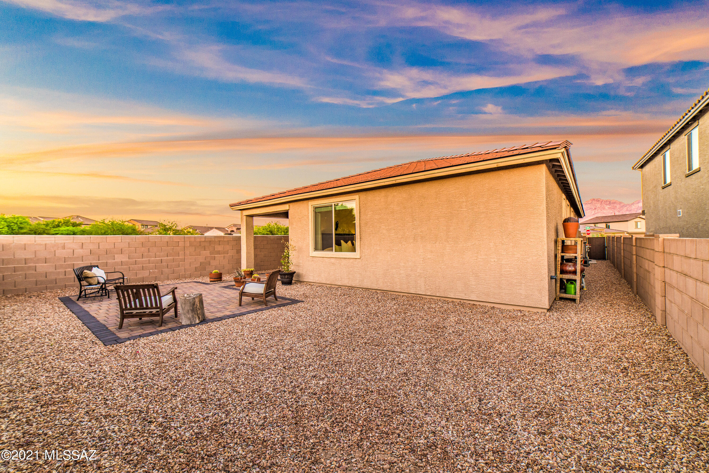 12873 N Oakhurst Loop