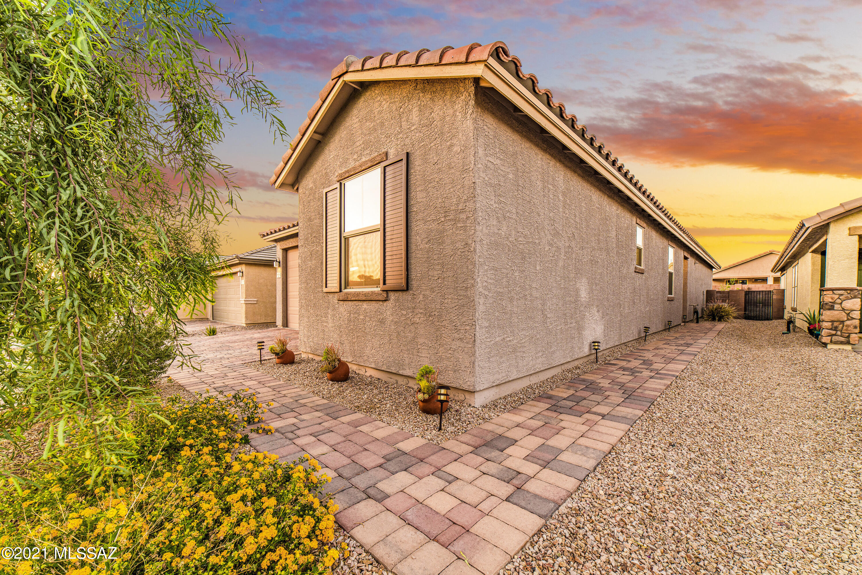 8684 N Genoa Court
