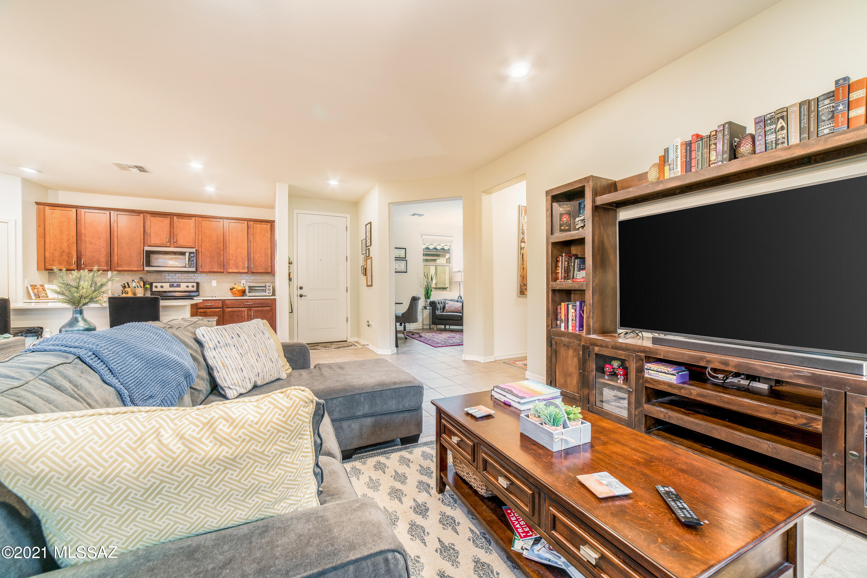 8684 N Genoa Court
