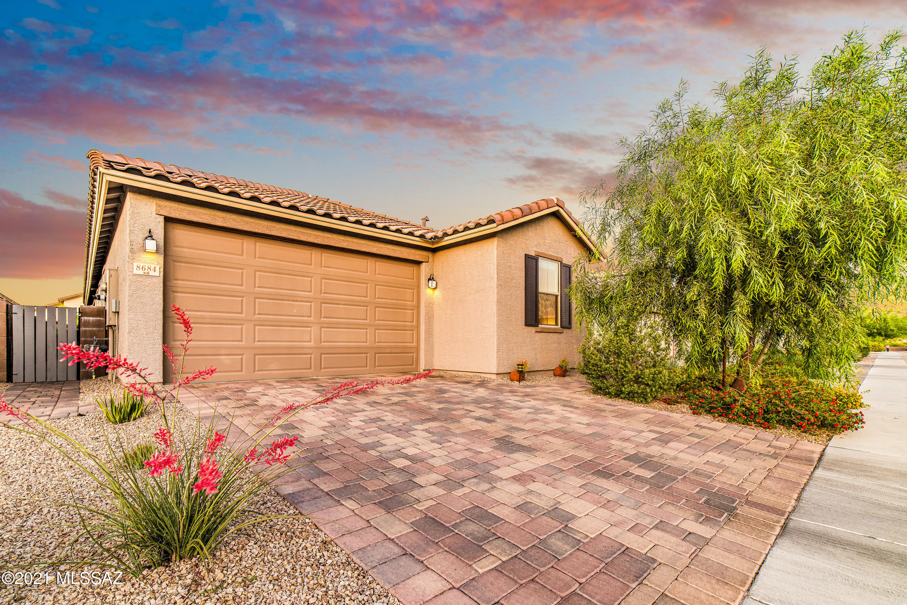 8684 N Genoa Court