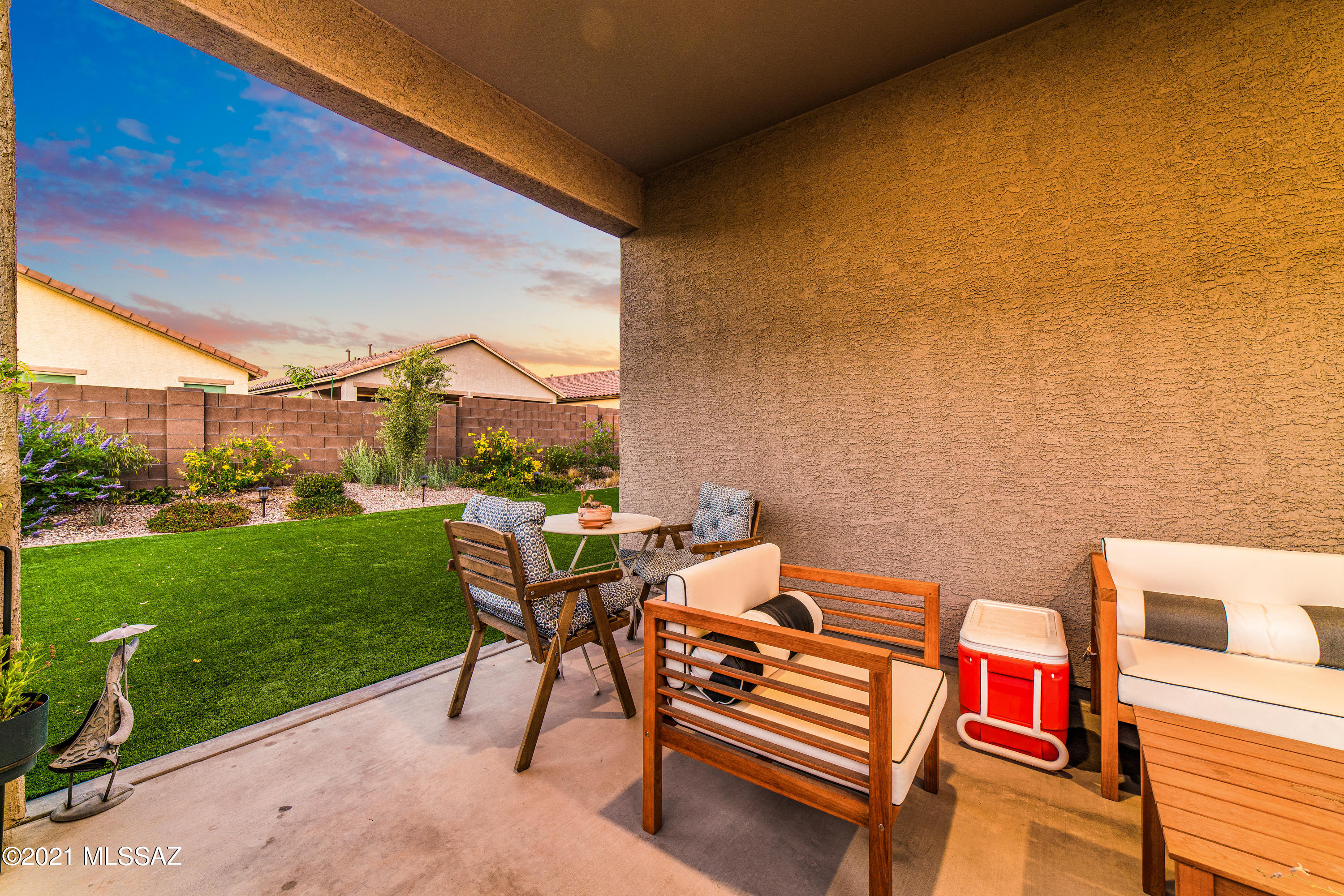 8684 N Genoa Court