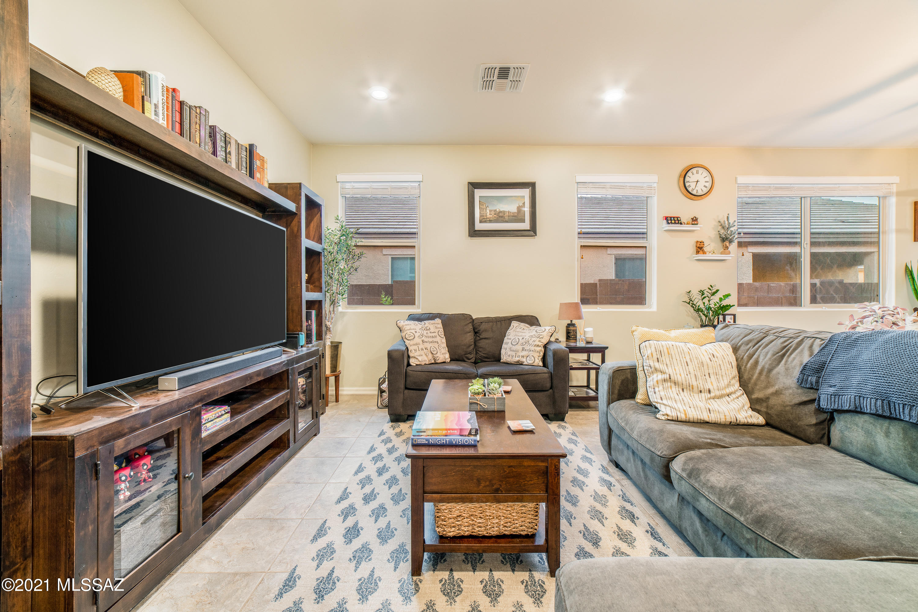 8684 N Genoa Court