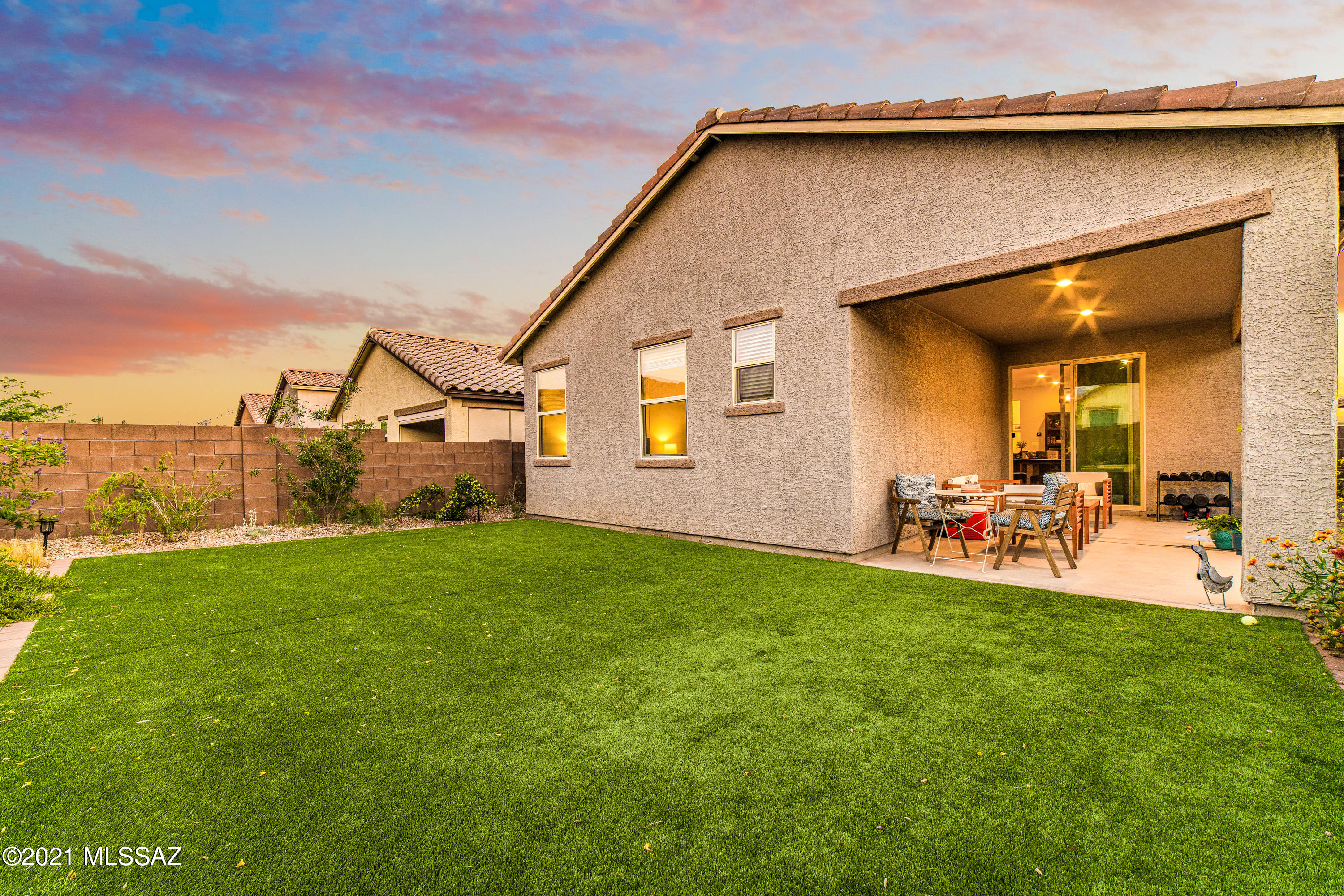 8684 N Genoa Court