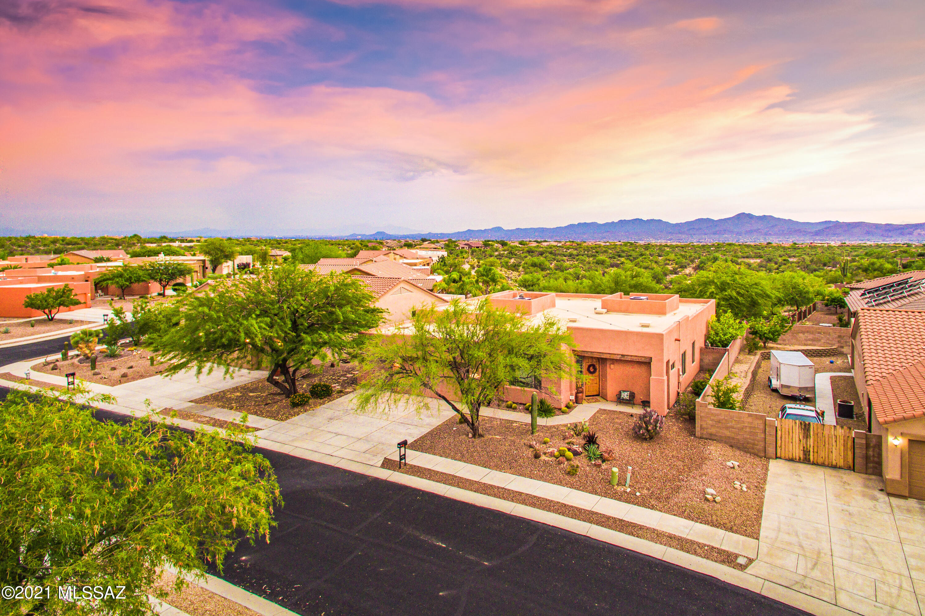 4745 W Cactus Bluff Drive