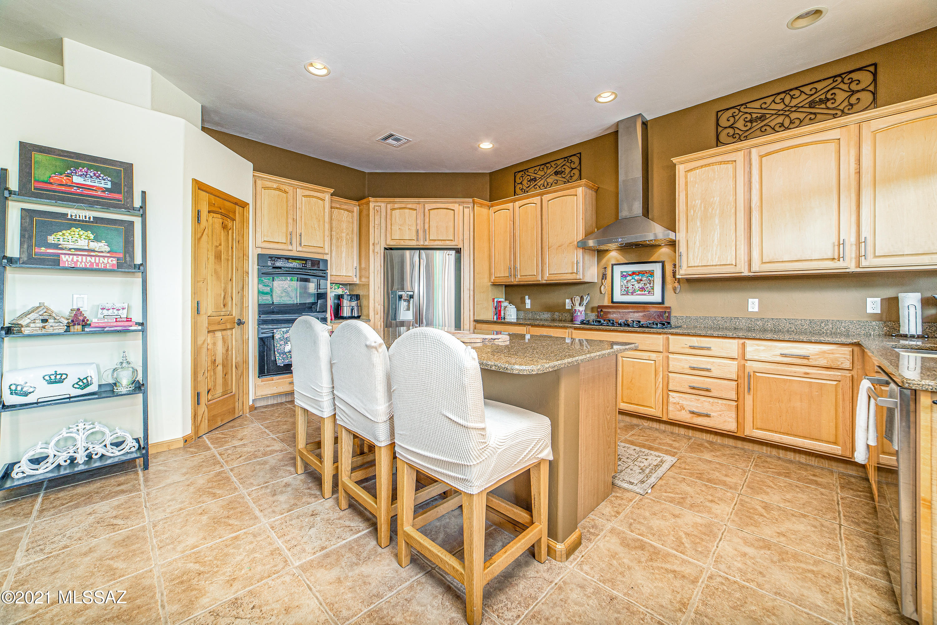 4745 W Cactus Bluff Drive