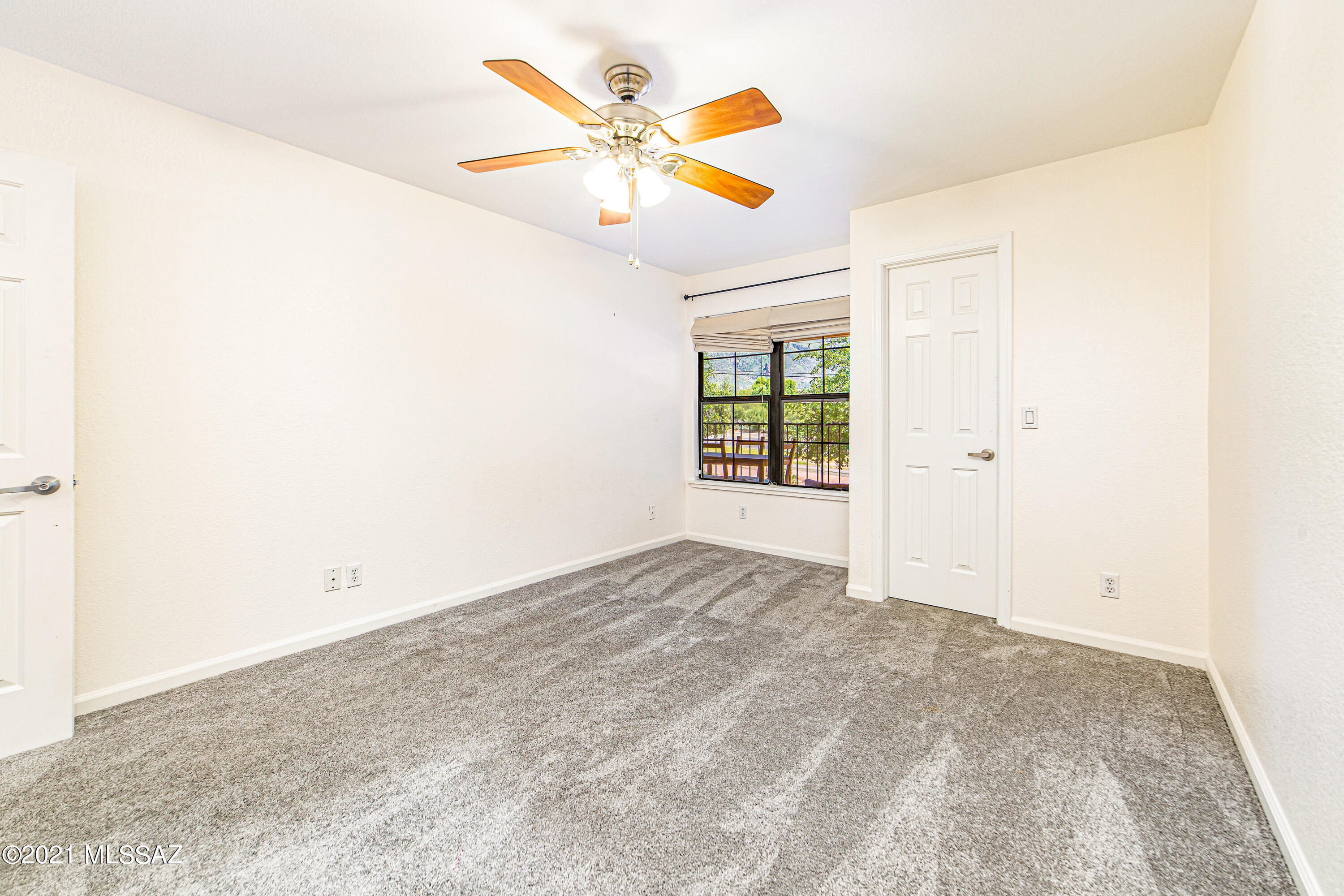 6651 N Campbell Avenue Unit: 205