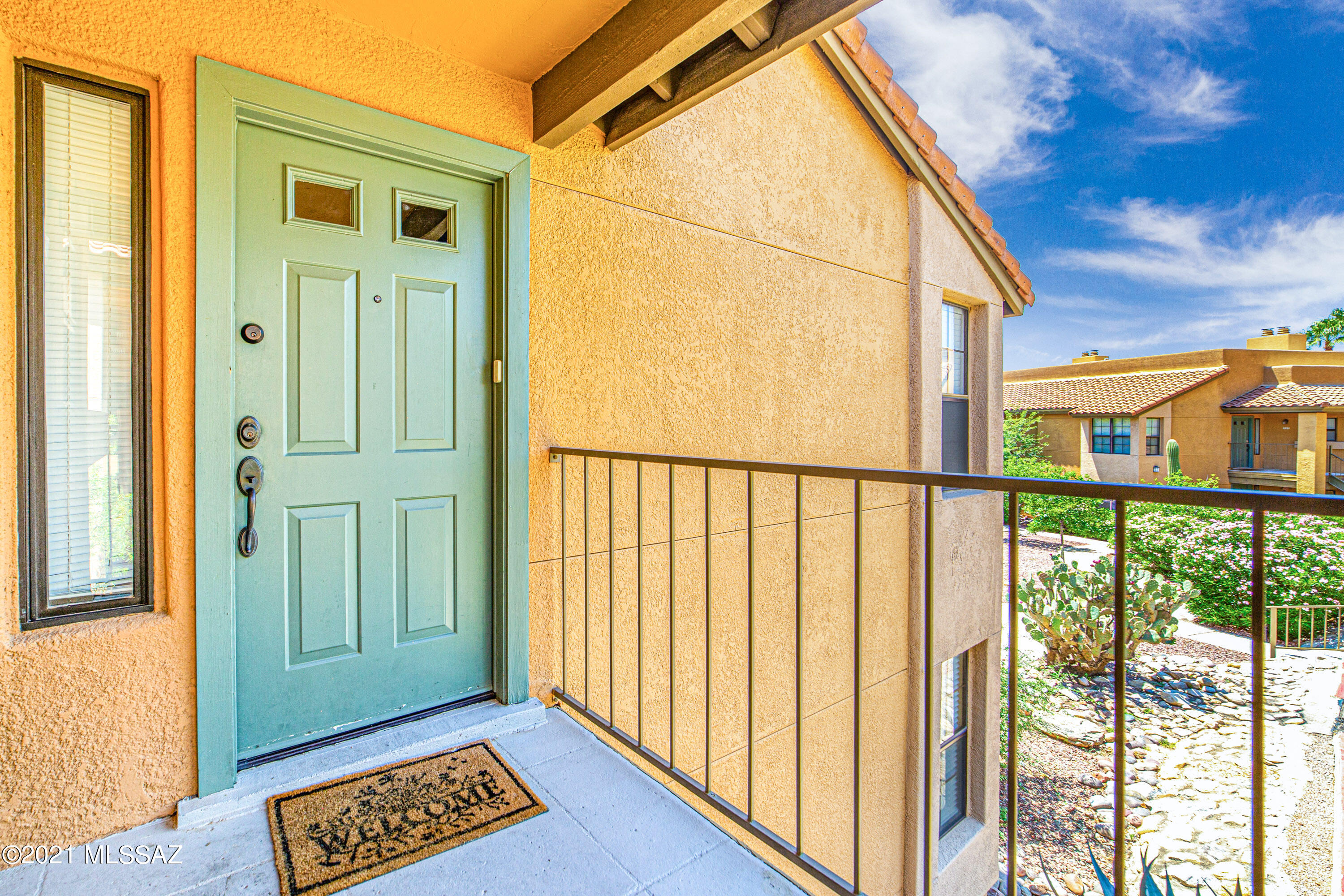 6651 N Campbell Avenue Unit: 205