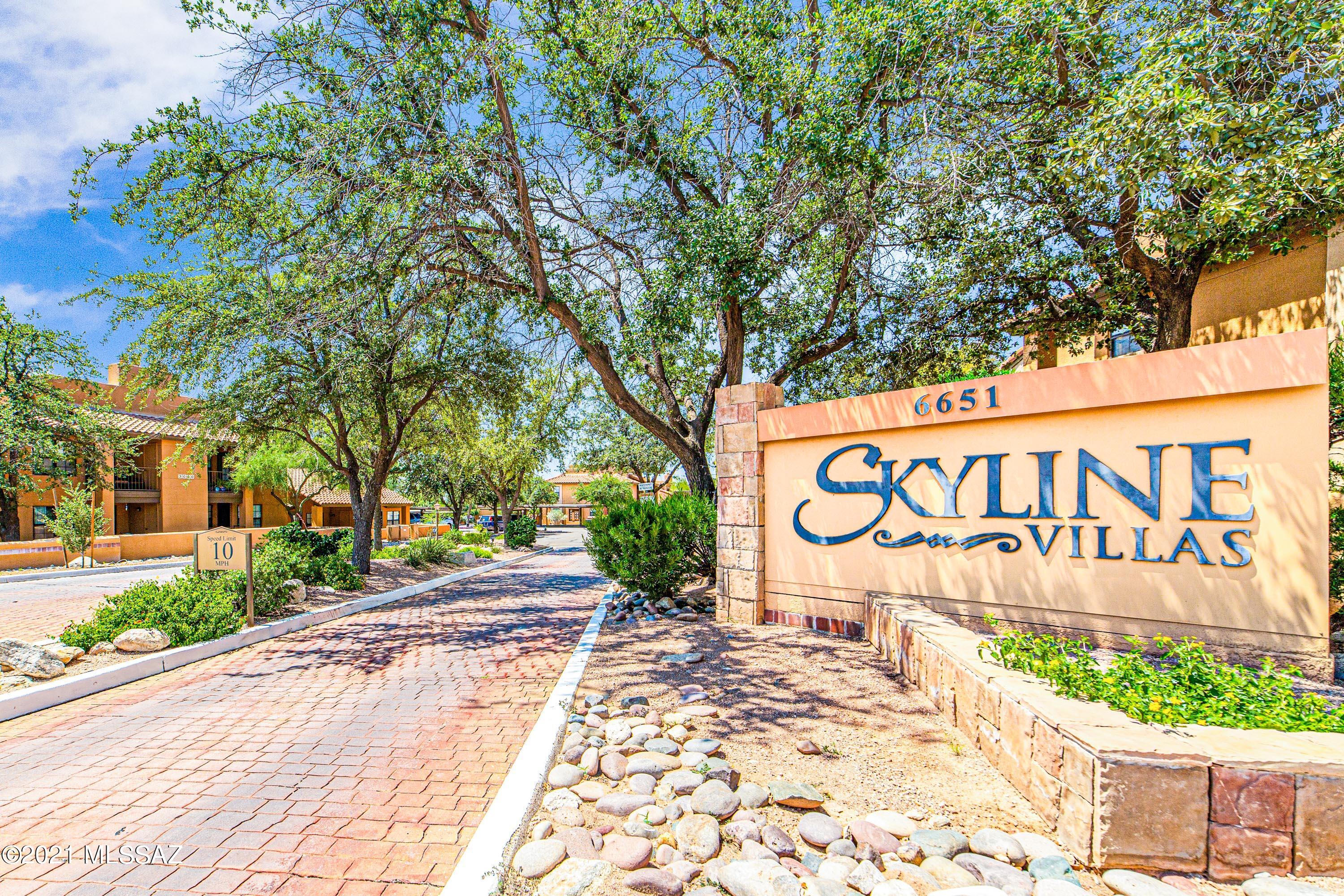 6651 N Campbell Avenue Unit: 205