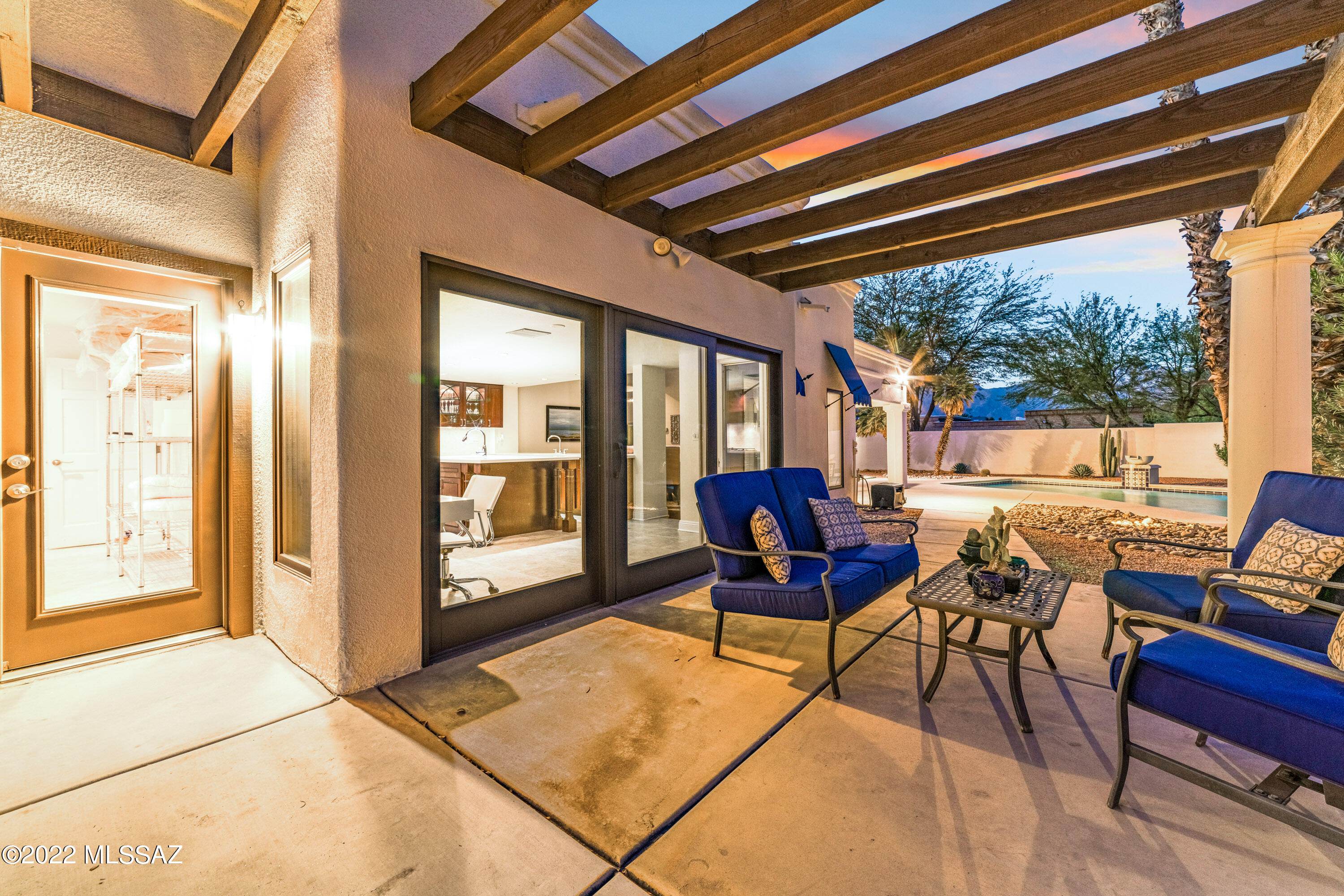 2830 N Calle Ladera