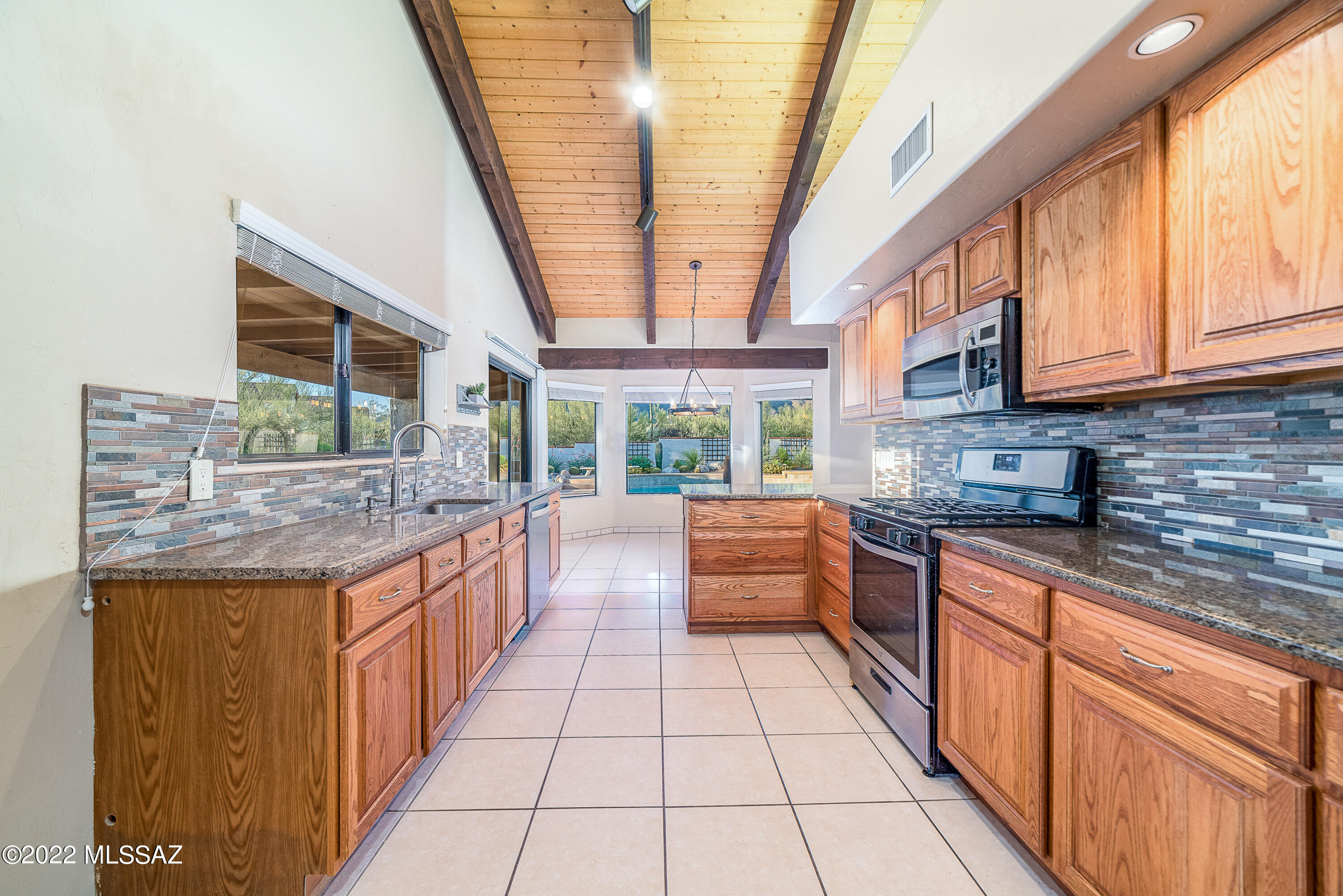 6340 N Placita De Rojelio