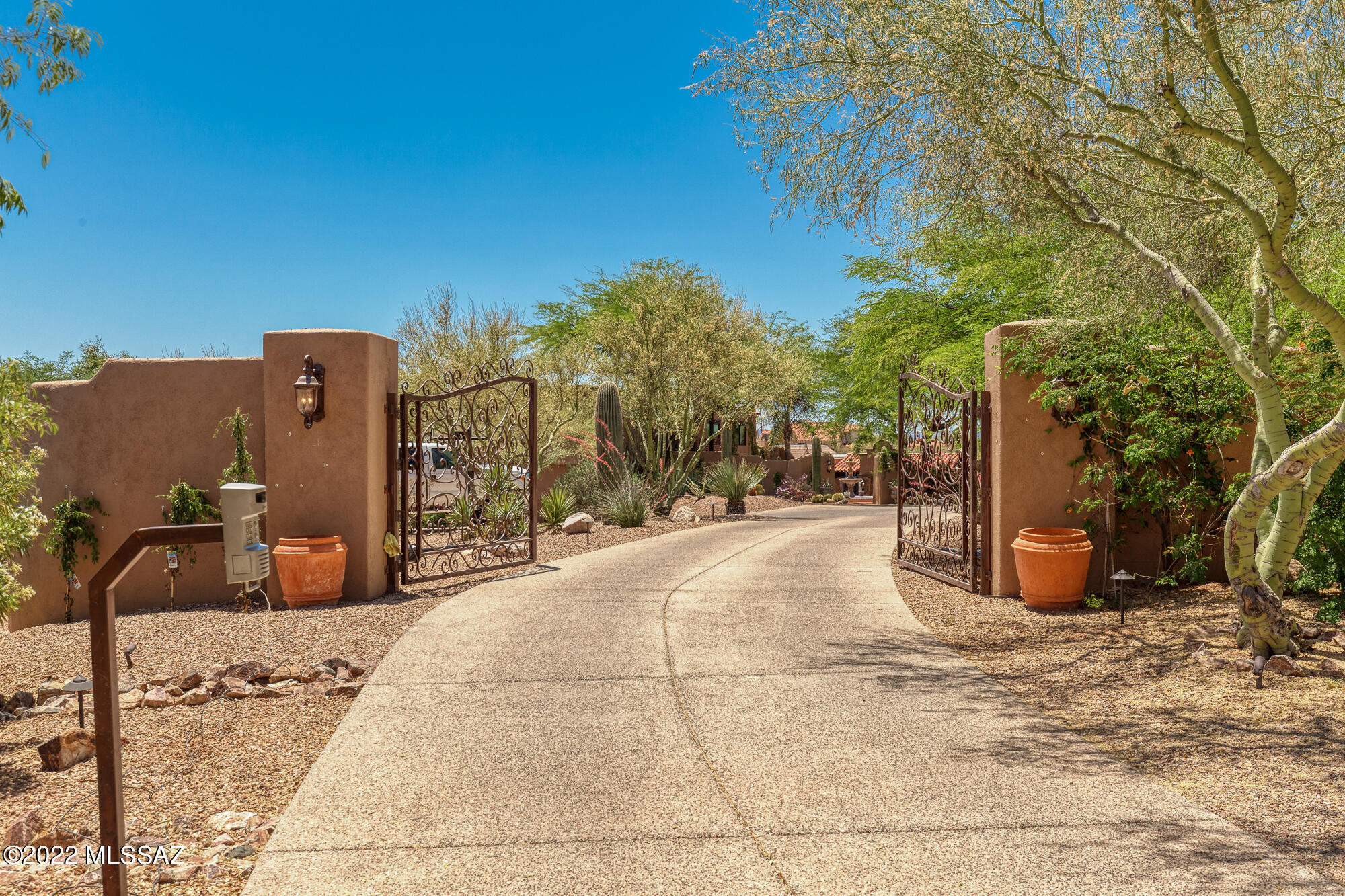 5330 E Placita Casa Rio