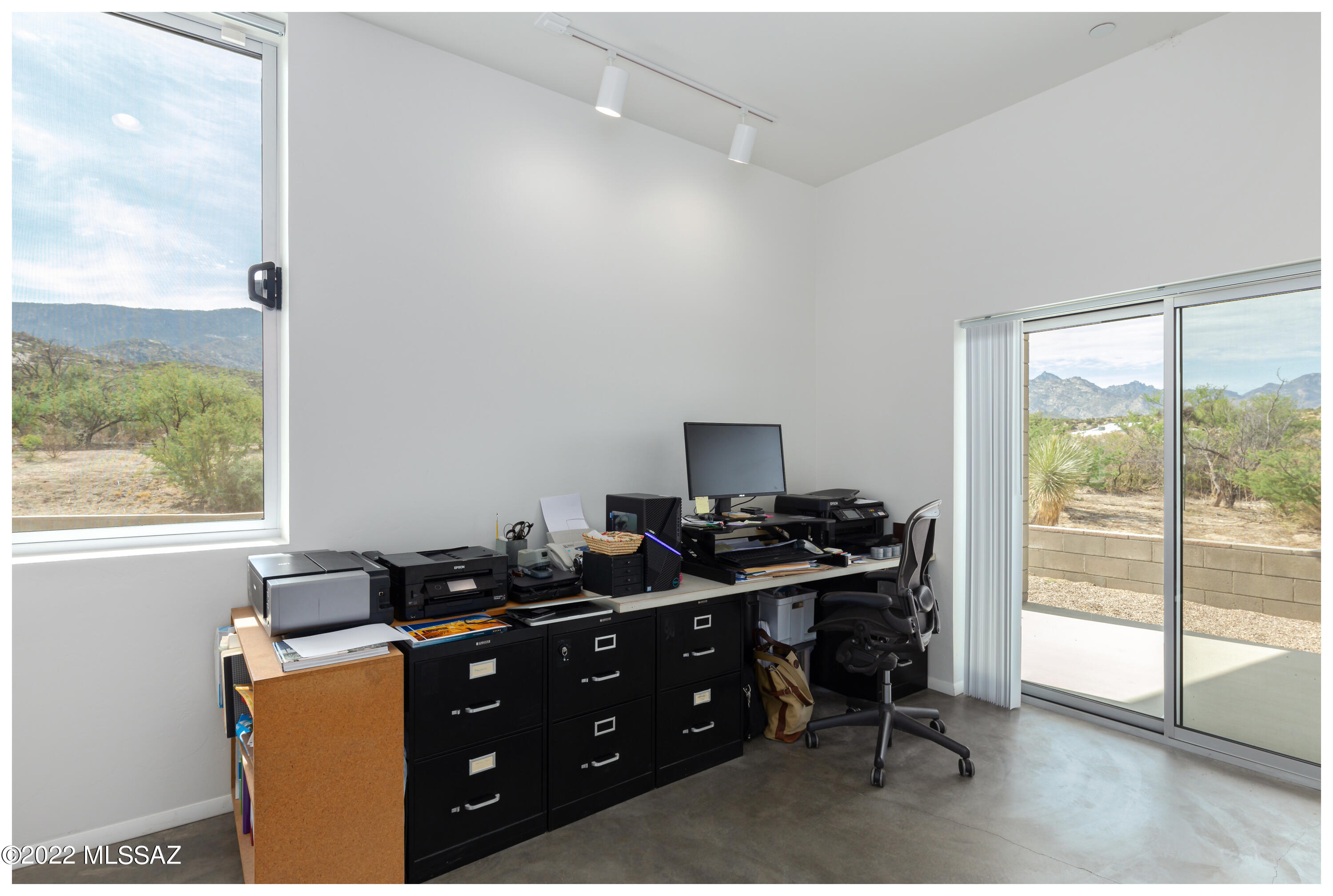 16372 N Ridge Rock Trail